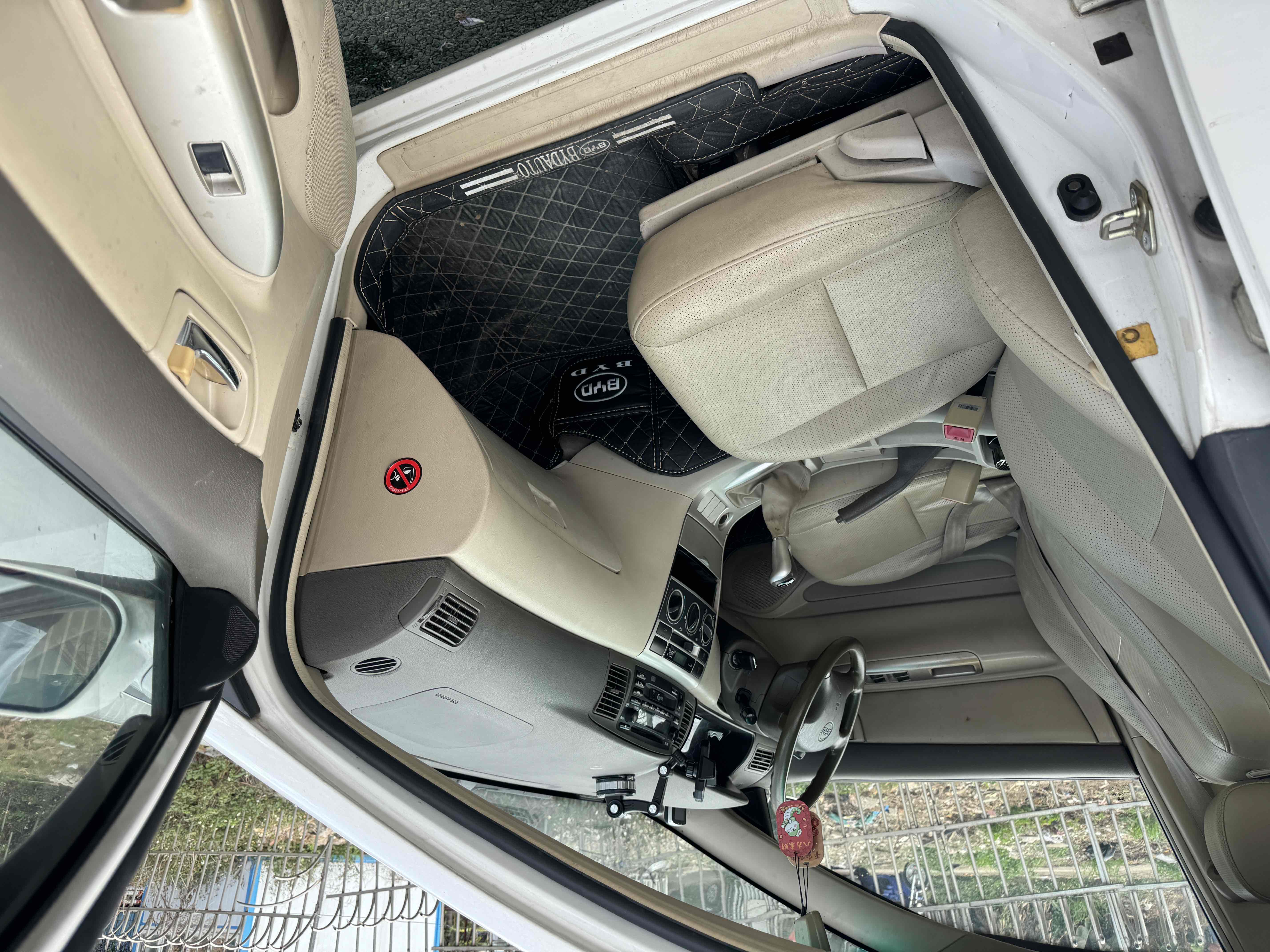 BYD G3R 2011 imagem de carro #10