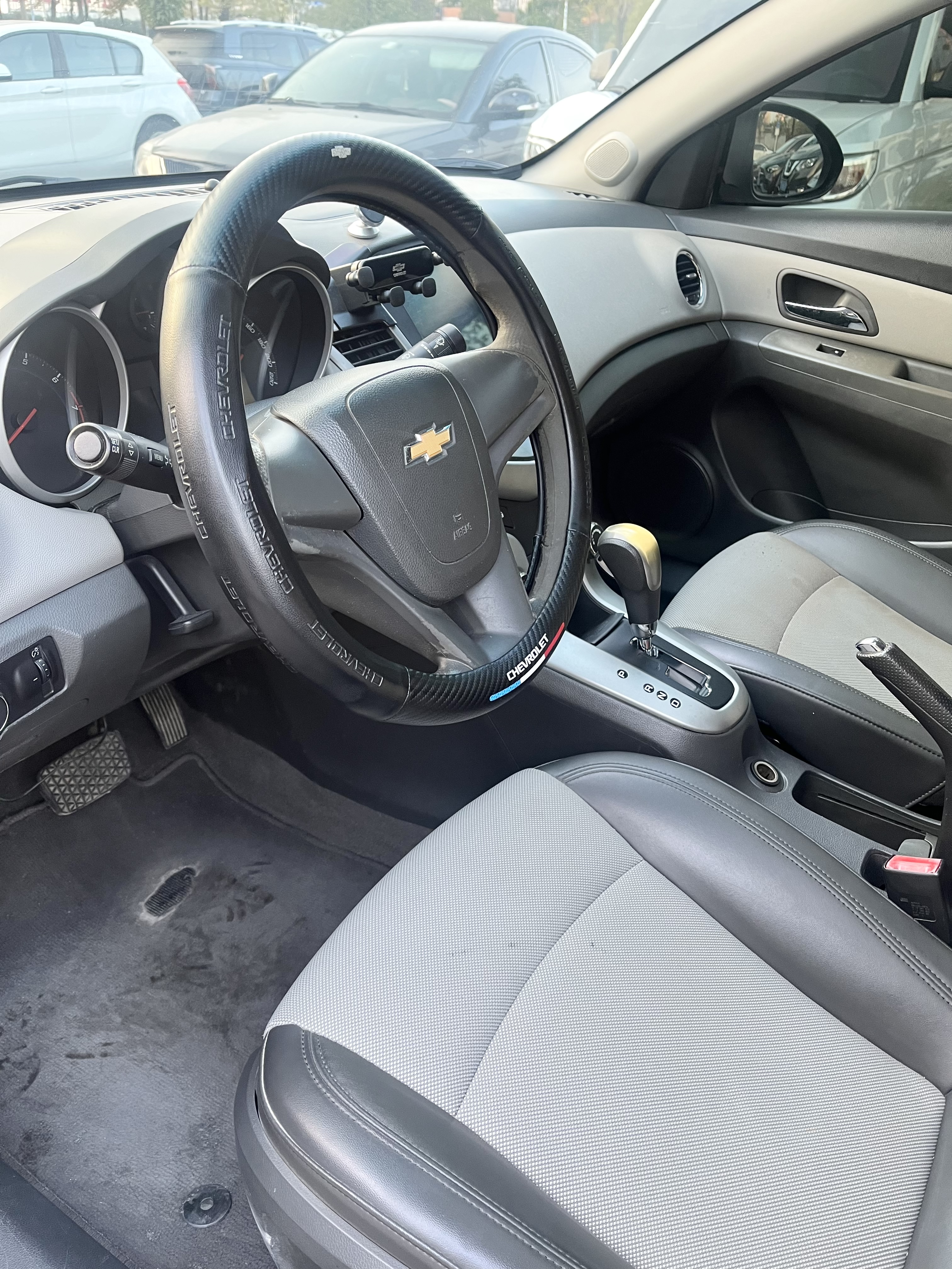 Chevrolet Cruze 2013 immagine di auto #10