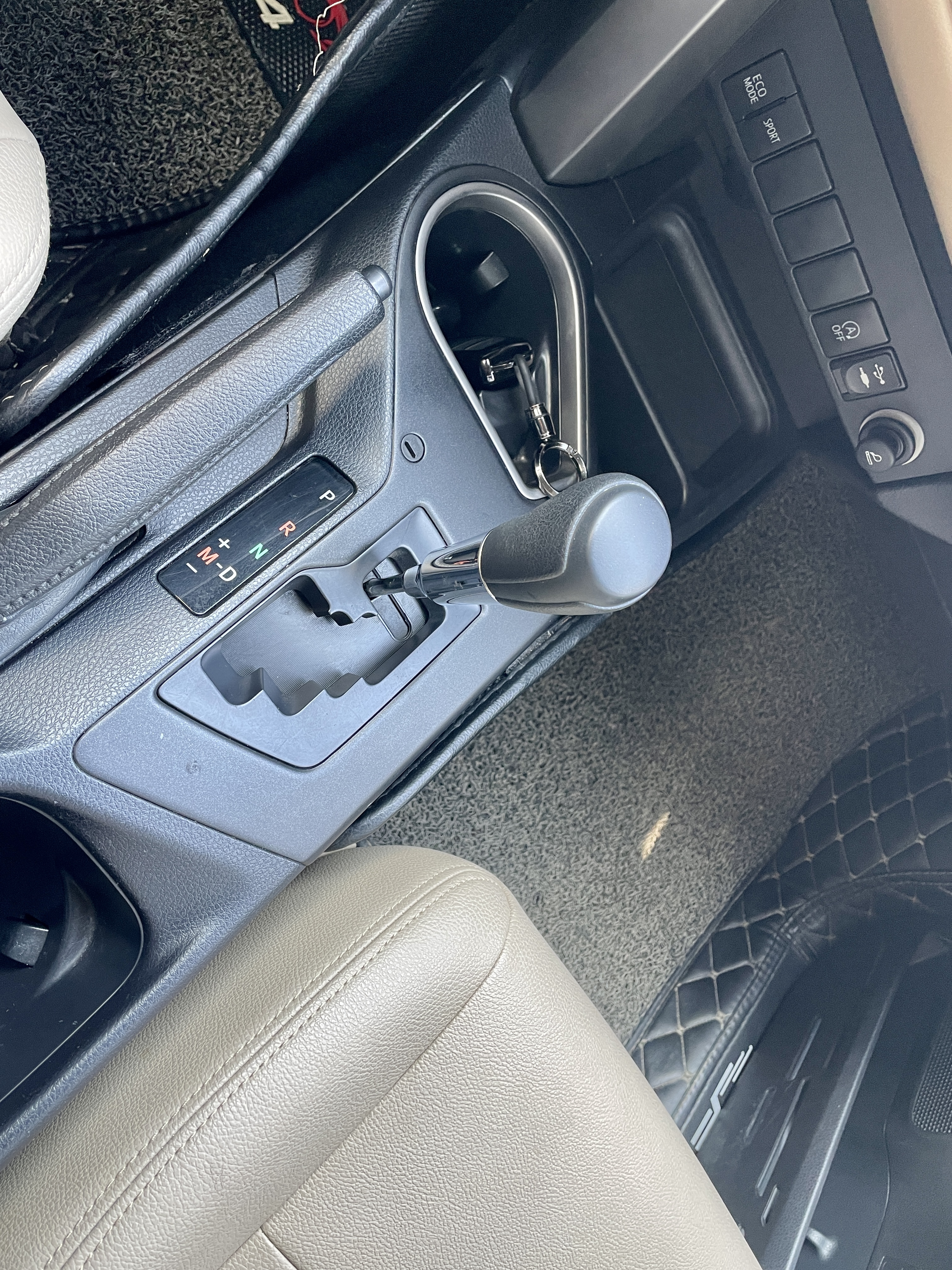 Toyota RAV4 2018 #10 Toyota RAV4 2018 car image #10