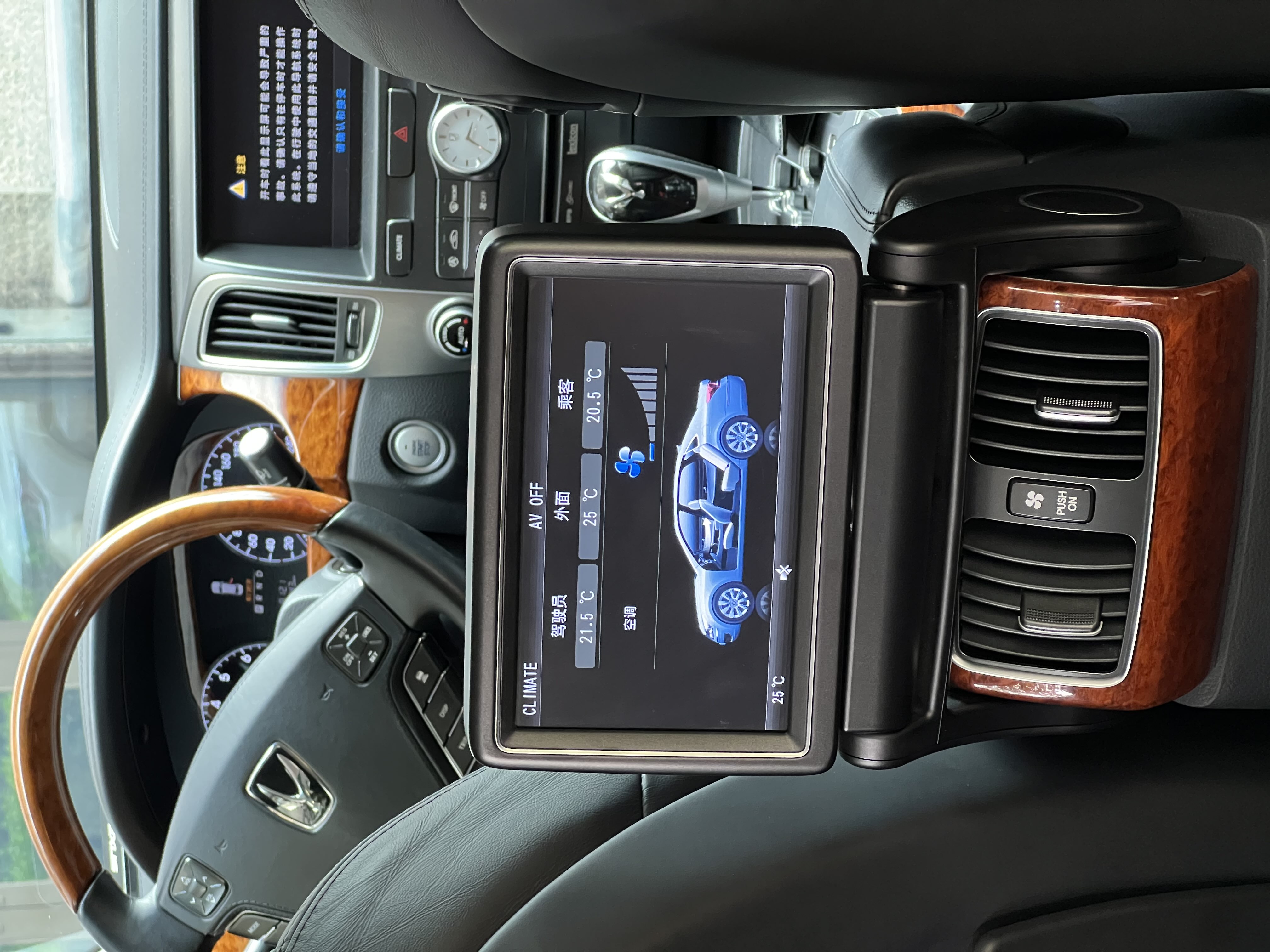 Hyundai Equus 2012 #10 Hyundai Equus 2012 immagine di auto #10