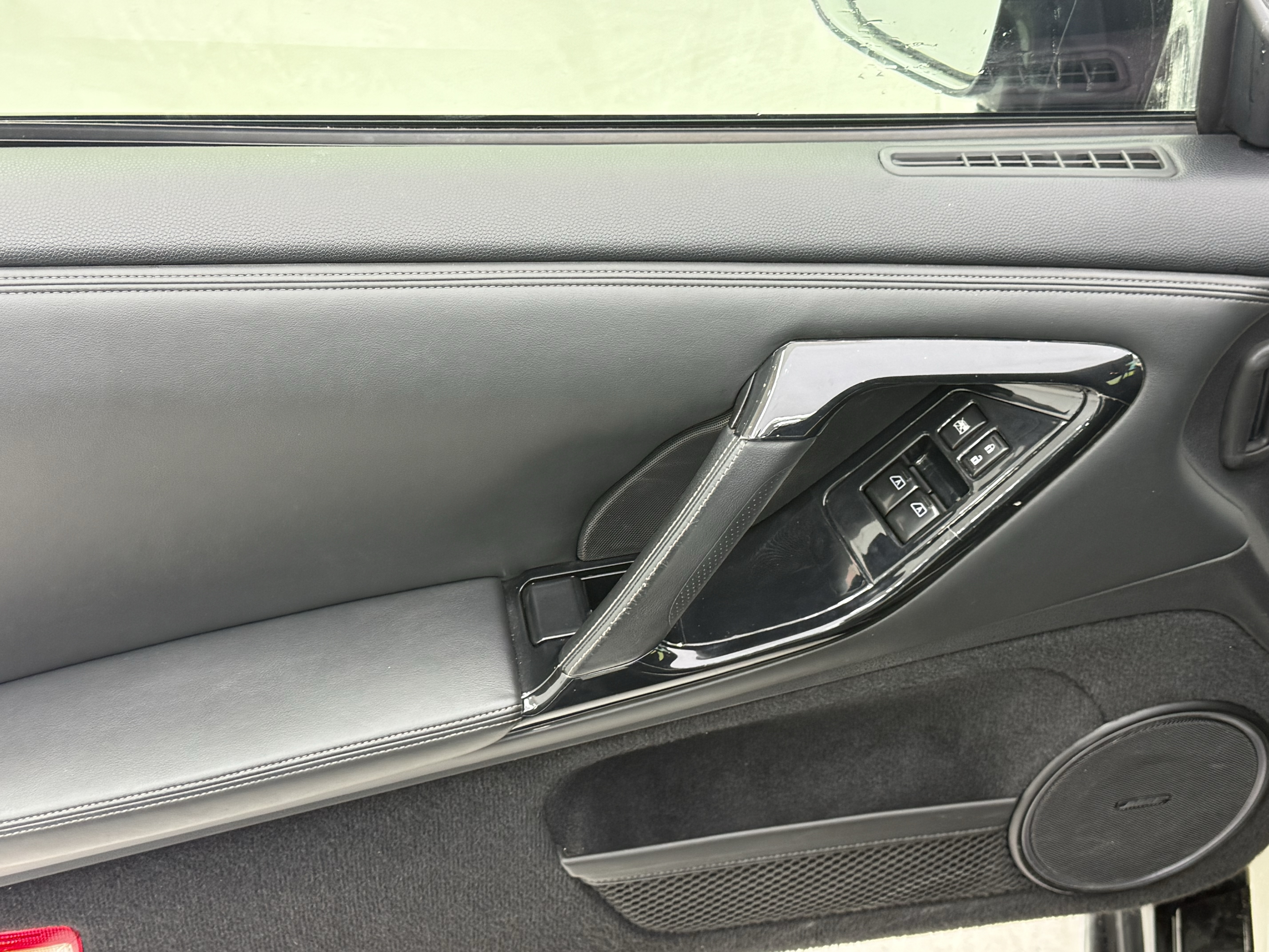 日产 日产GT-R 2010 汽车图片 #10