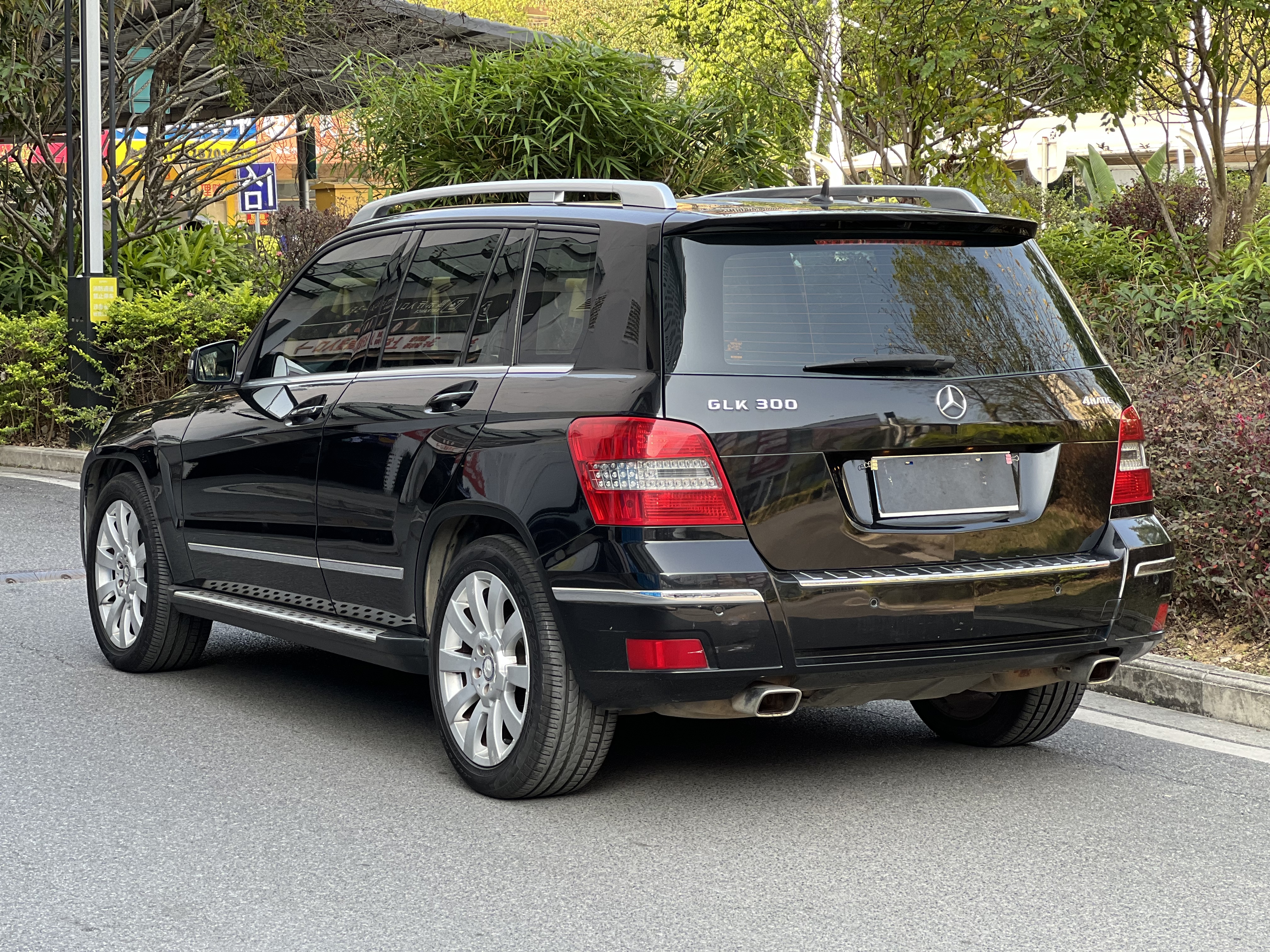 Mercedes-Benz GLK Class (Imported) 2010 car image #10