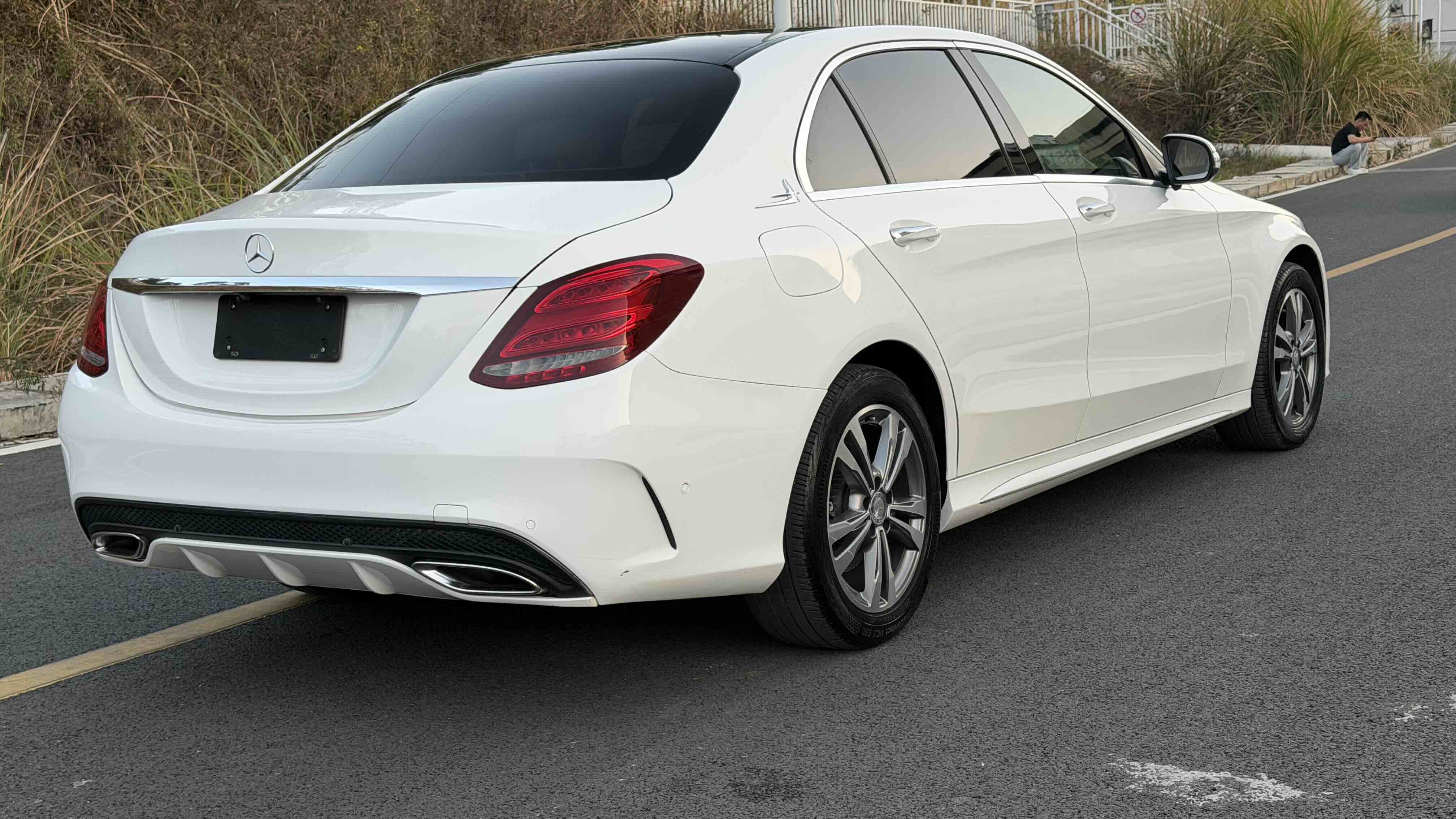 Mercedes-Benz C Class 2016 car image #10