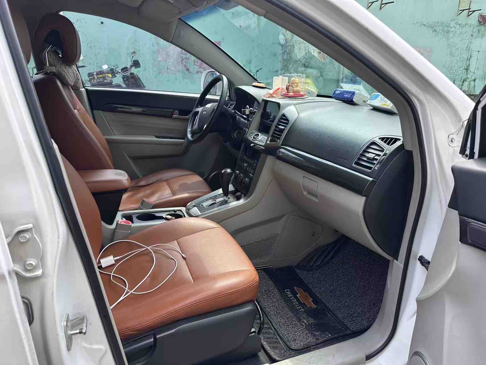 Chevrolet Captiva 2017 car image #10