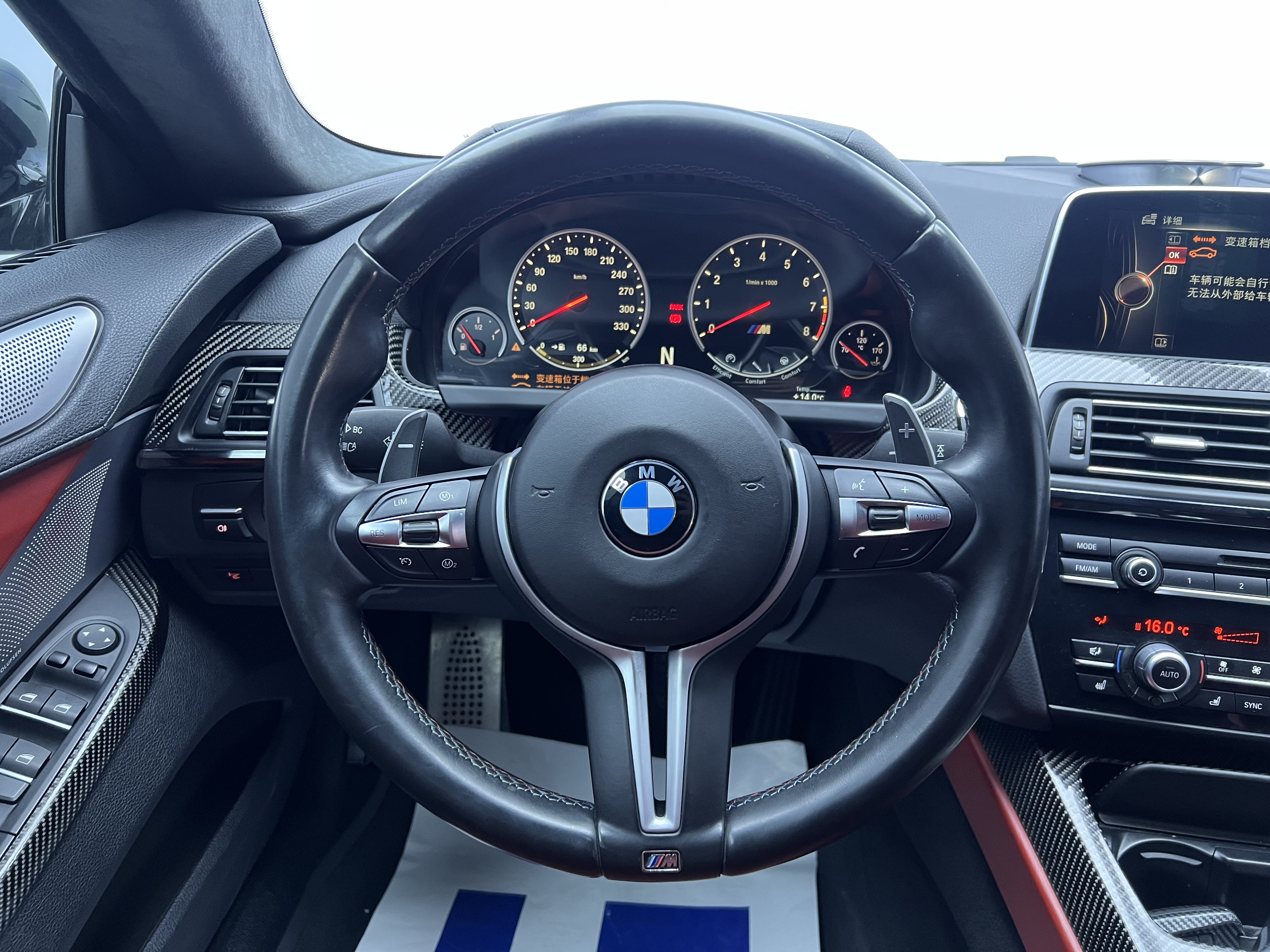 BMW M6 2016 car image #10