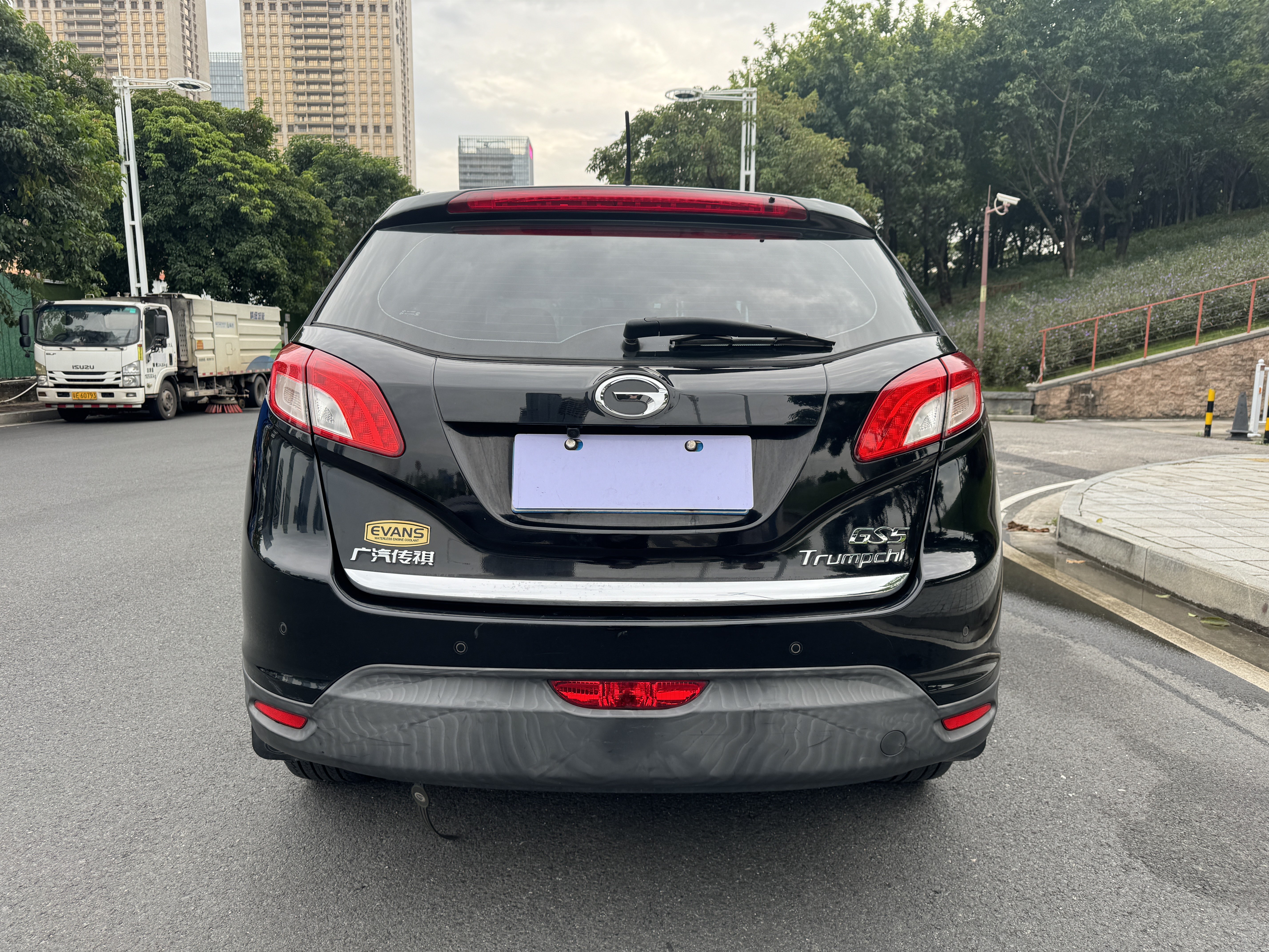 GAC Trumpchi GS5 Super 2015 car image #10