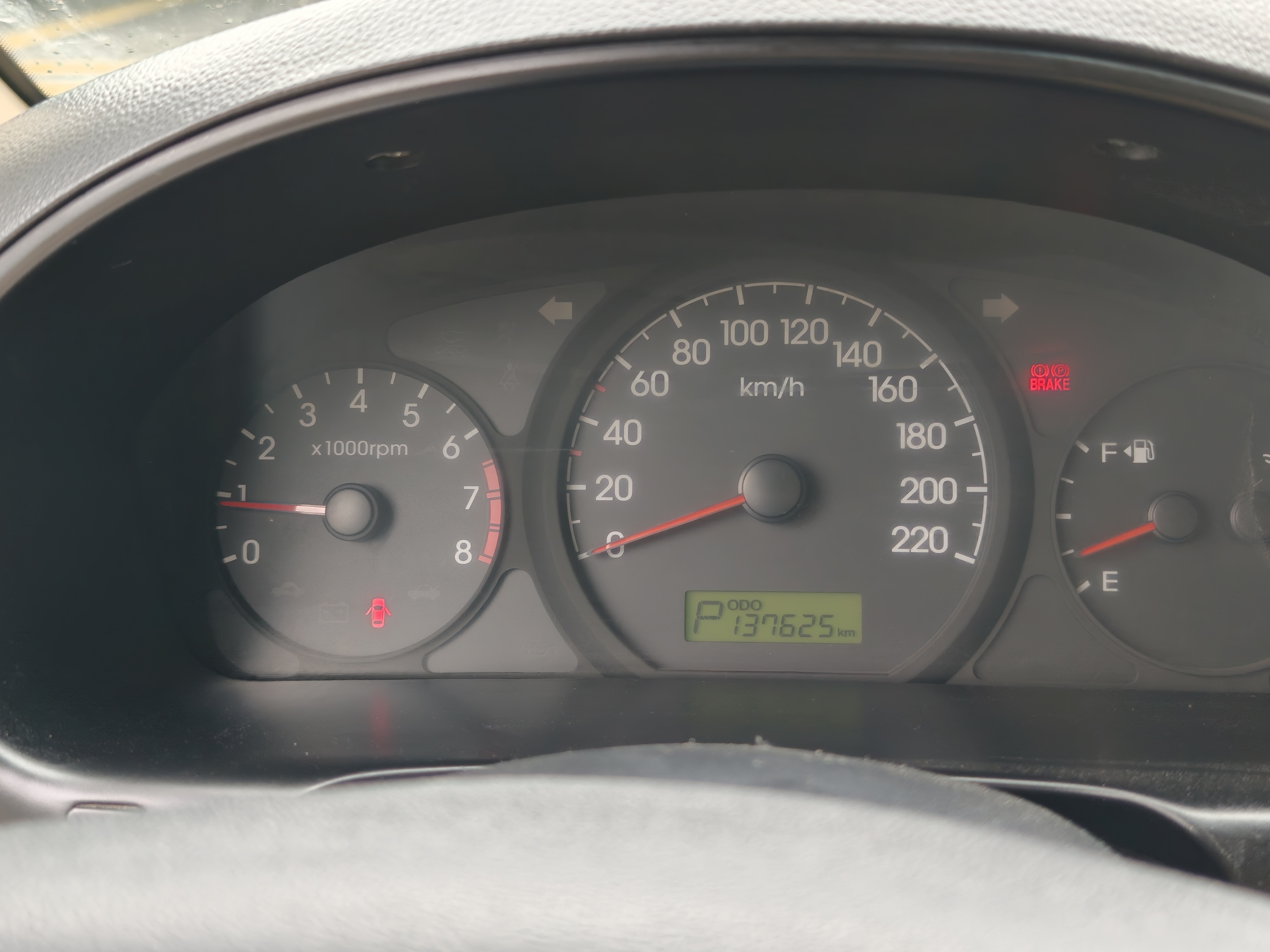 Hyundai H-1 2013 car image #10