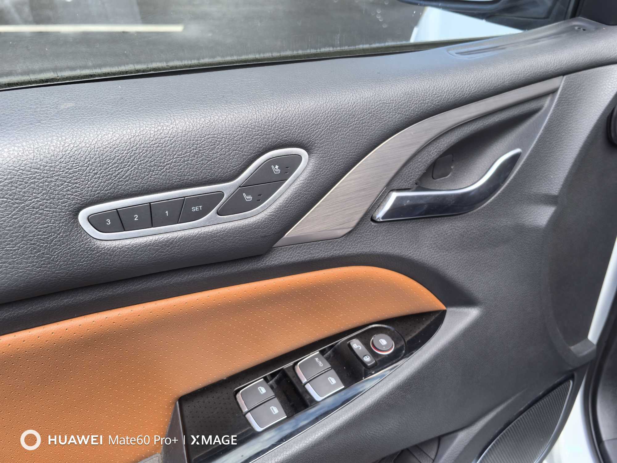 BYD Qin New Energy 2016 car image #10