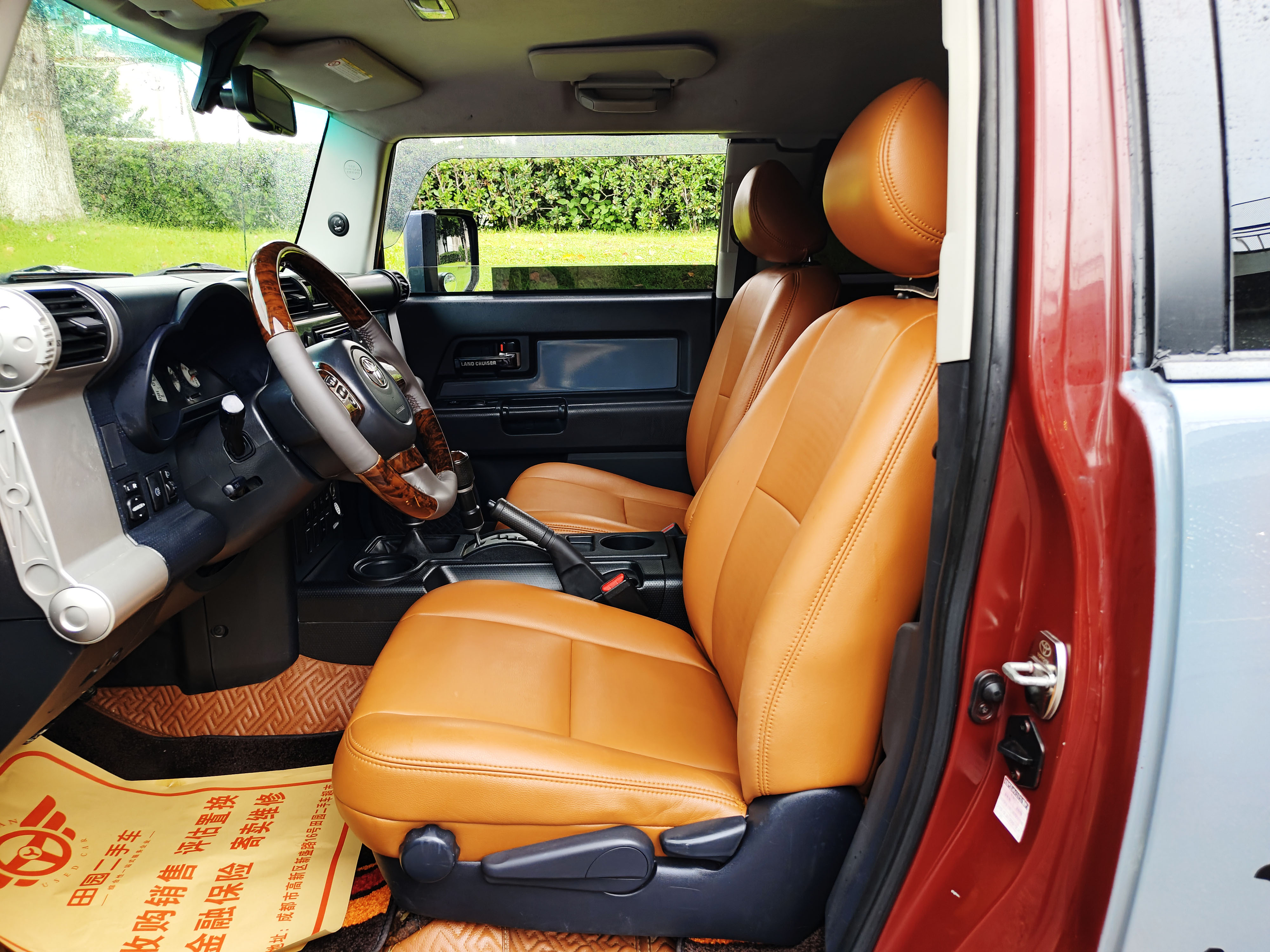 Toyota FJ Cruiser 2010 #10 Toyota FJ Cruiser 2010 car image #10