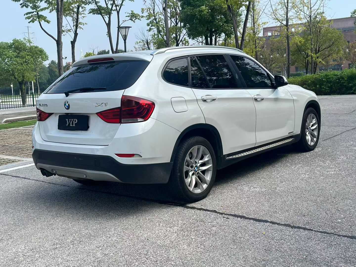 BMW X1 M35Li 2015 #10 BMW X1 M35Li 2015 car image #10