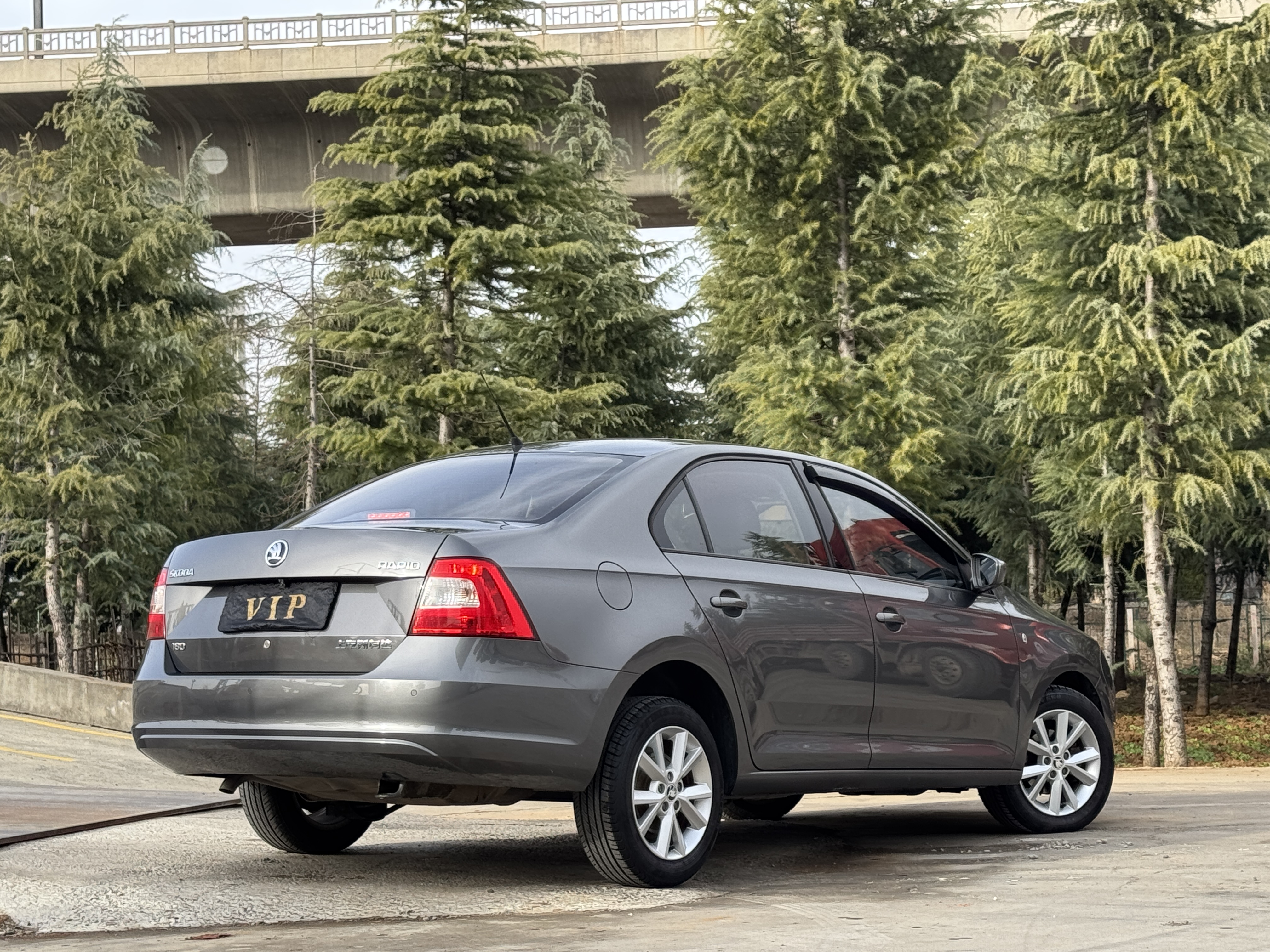 Skoda Rapid 2016 #10 Skoda Rapid 2016 car image #10