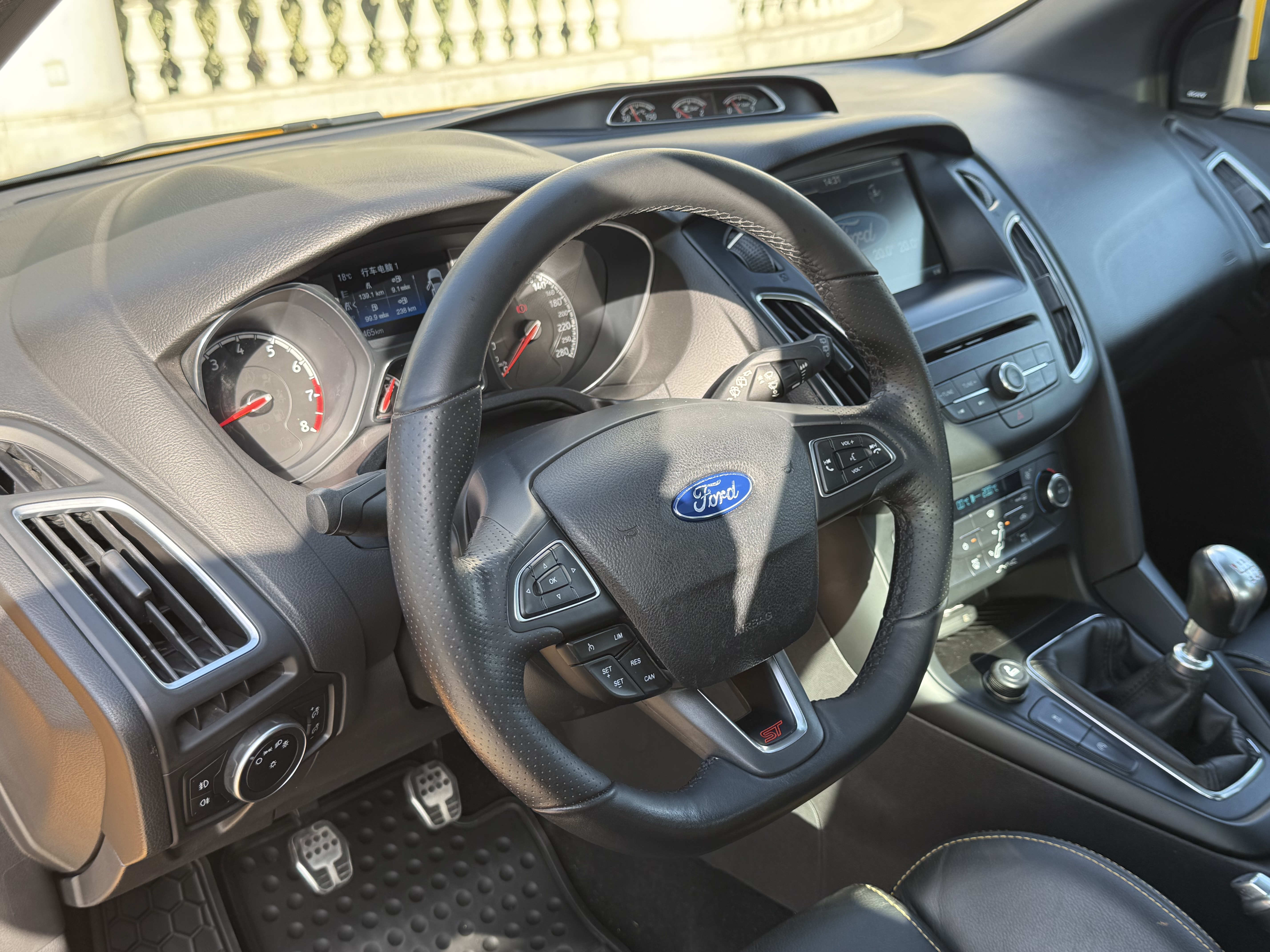 Ford Focus (Imported) 2016 صورة سيارة #10