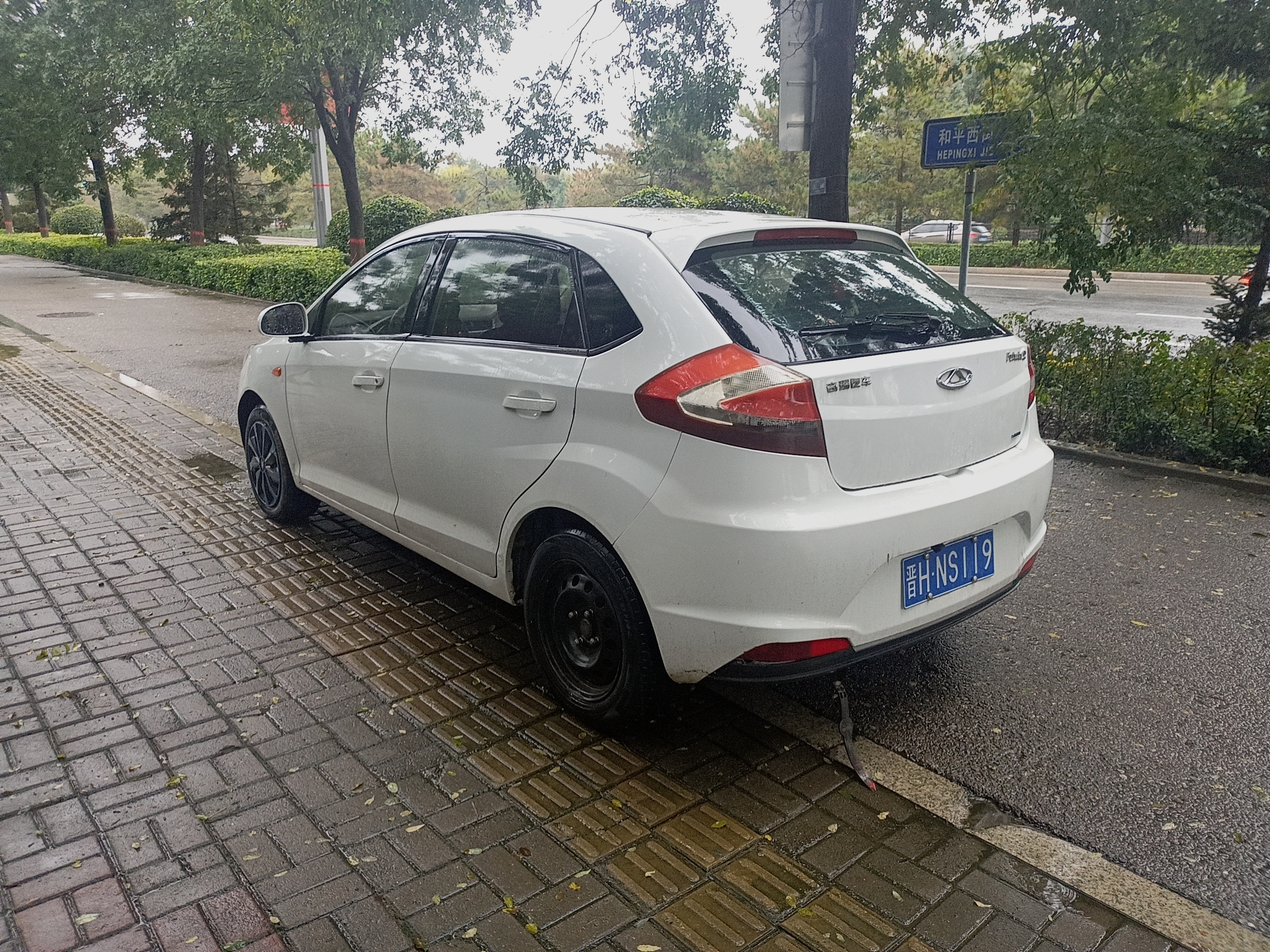 Chery Fulwin 2016 car image #10