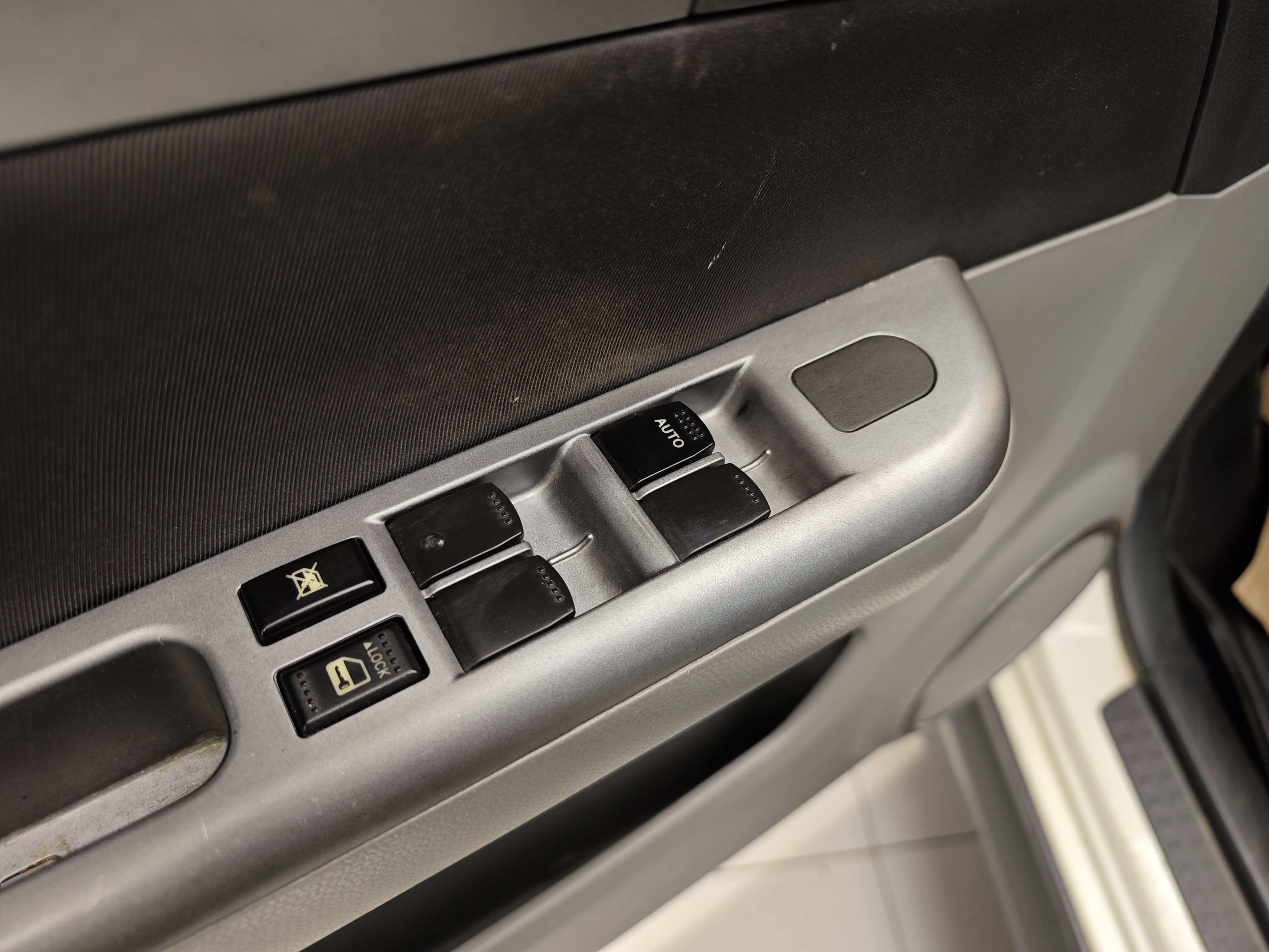 Suzuki Swift 2016 #10 Suzuki Swift 2016 car image #10
