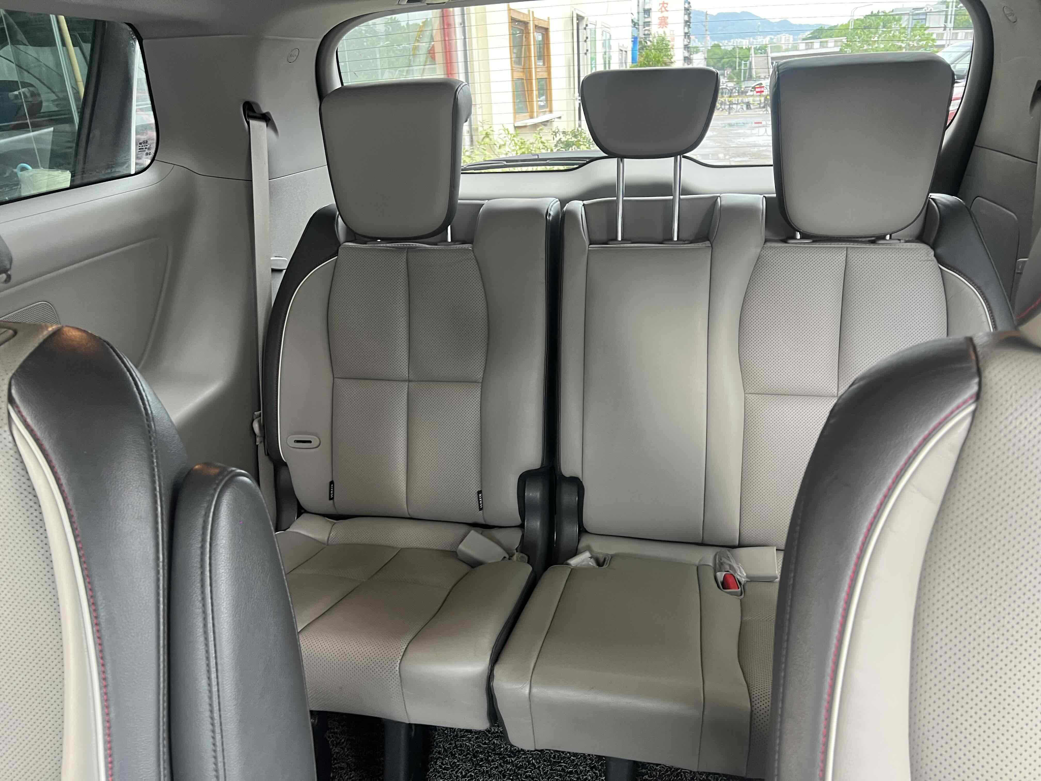 Kia Carnival (Imported) 2016 car image #10