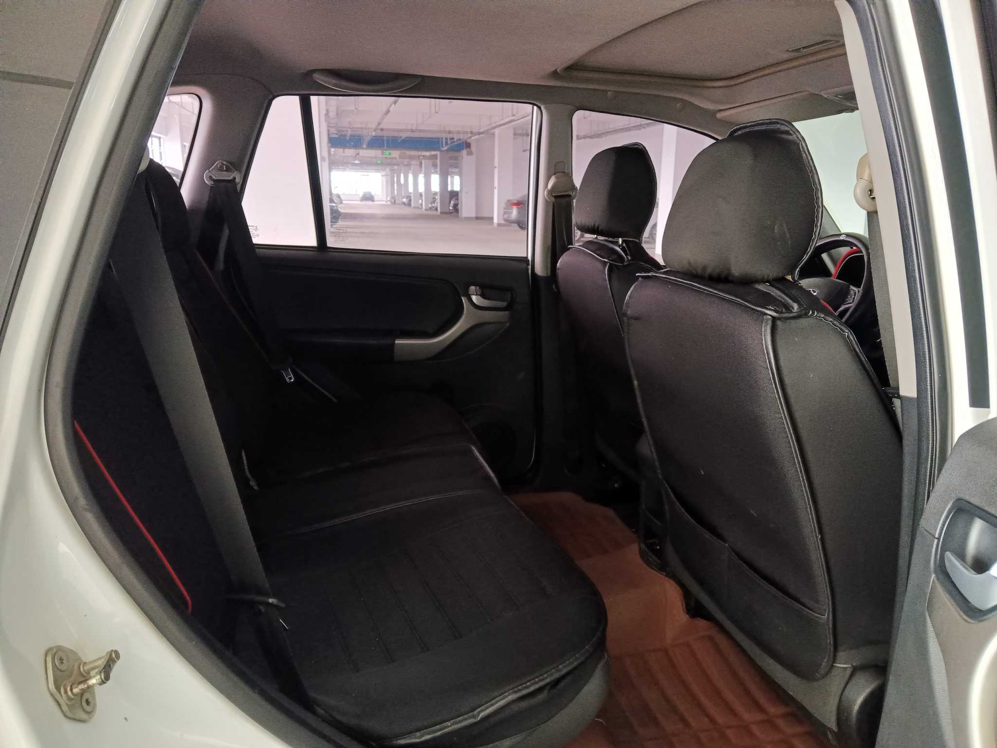 Chery Tiggo 3 2016 immagine di auto #10