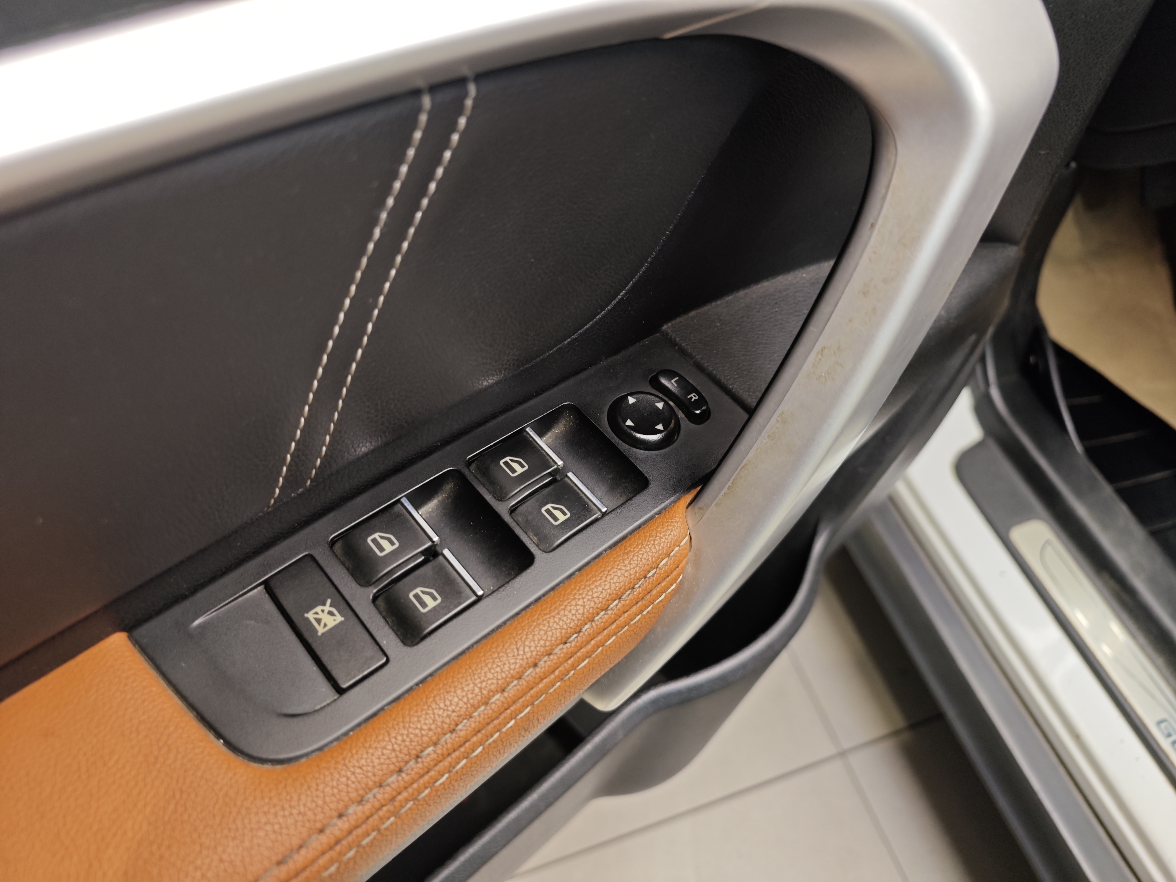 GEELY Emgrand 2016 #10 GEELY Emgrand 2016 car image #10
