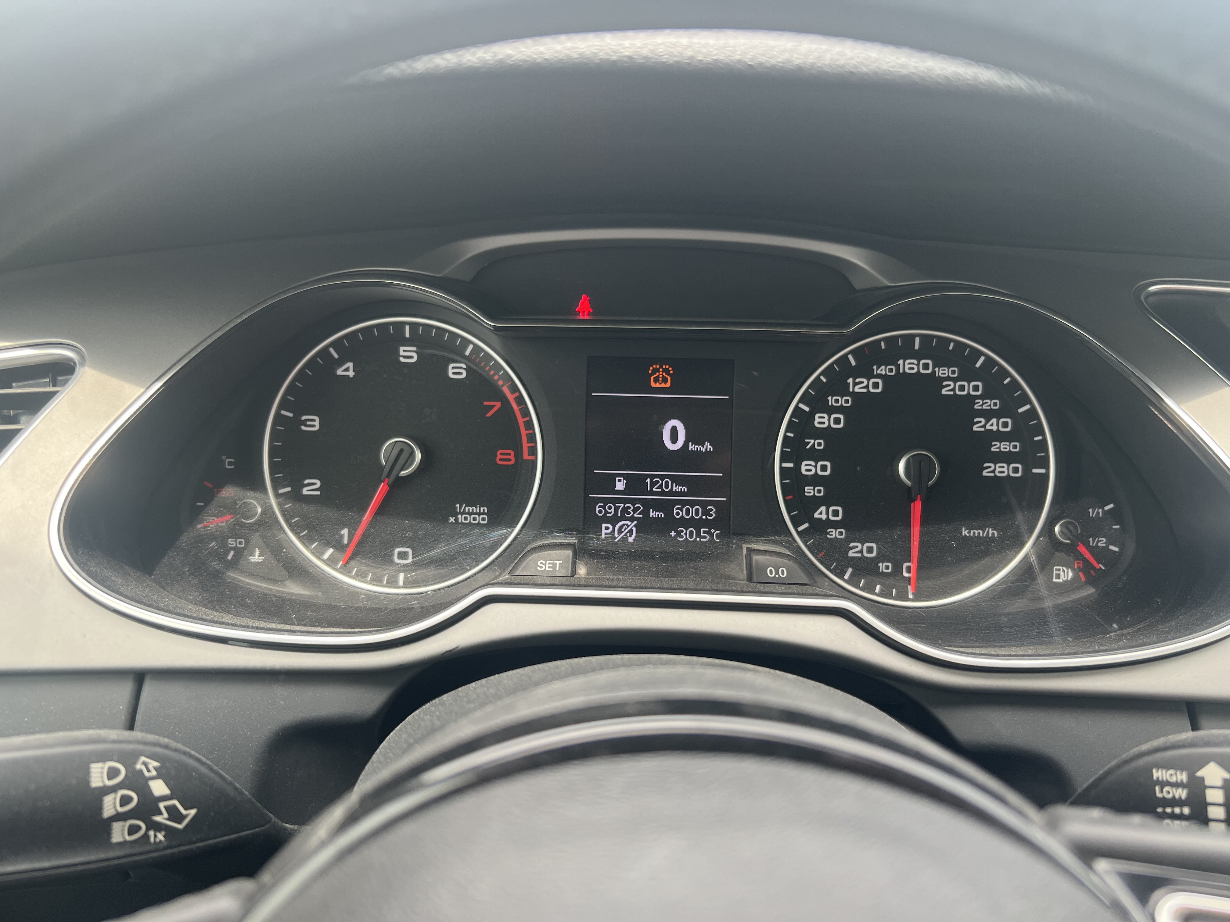 Audi A4L 2016 #10 Audi A4L 2016 car image #10