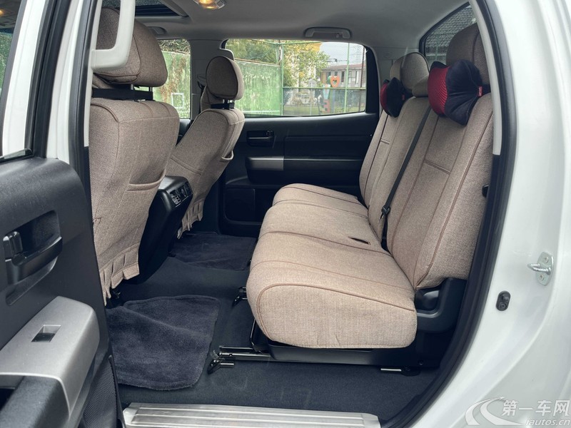 Toyota Tundra 2014 immagine di auto #10