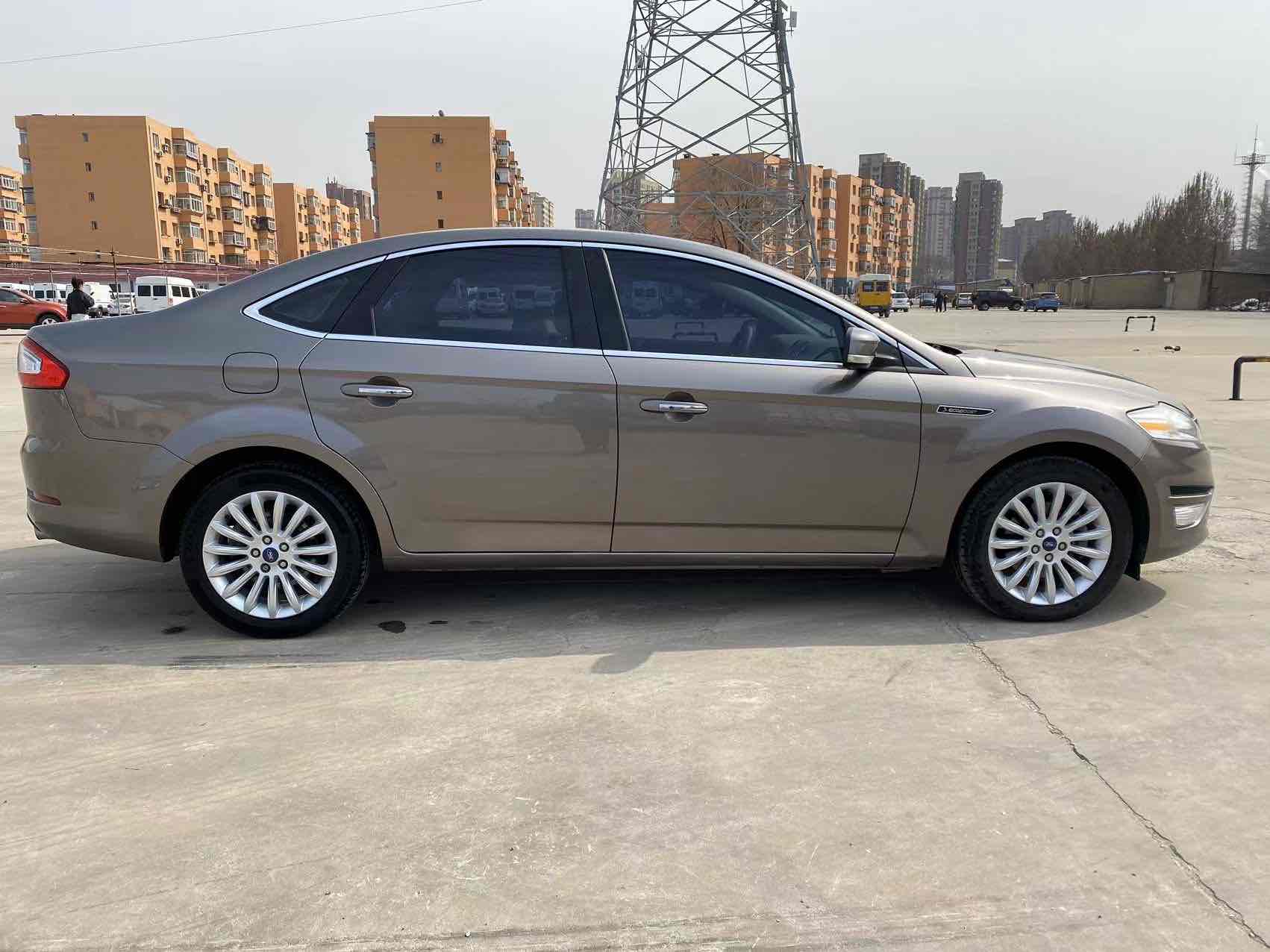 Ford Zhisheng 2013 #10 Ford Zhisheng 2013 car image #10