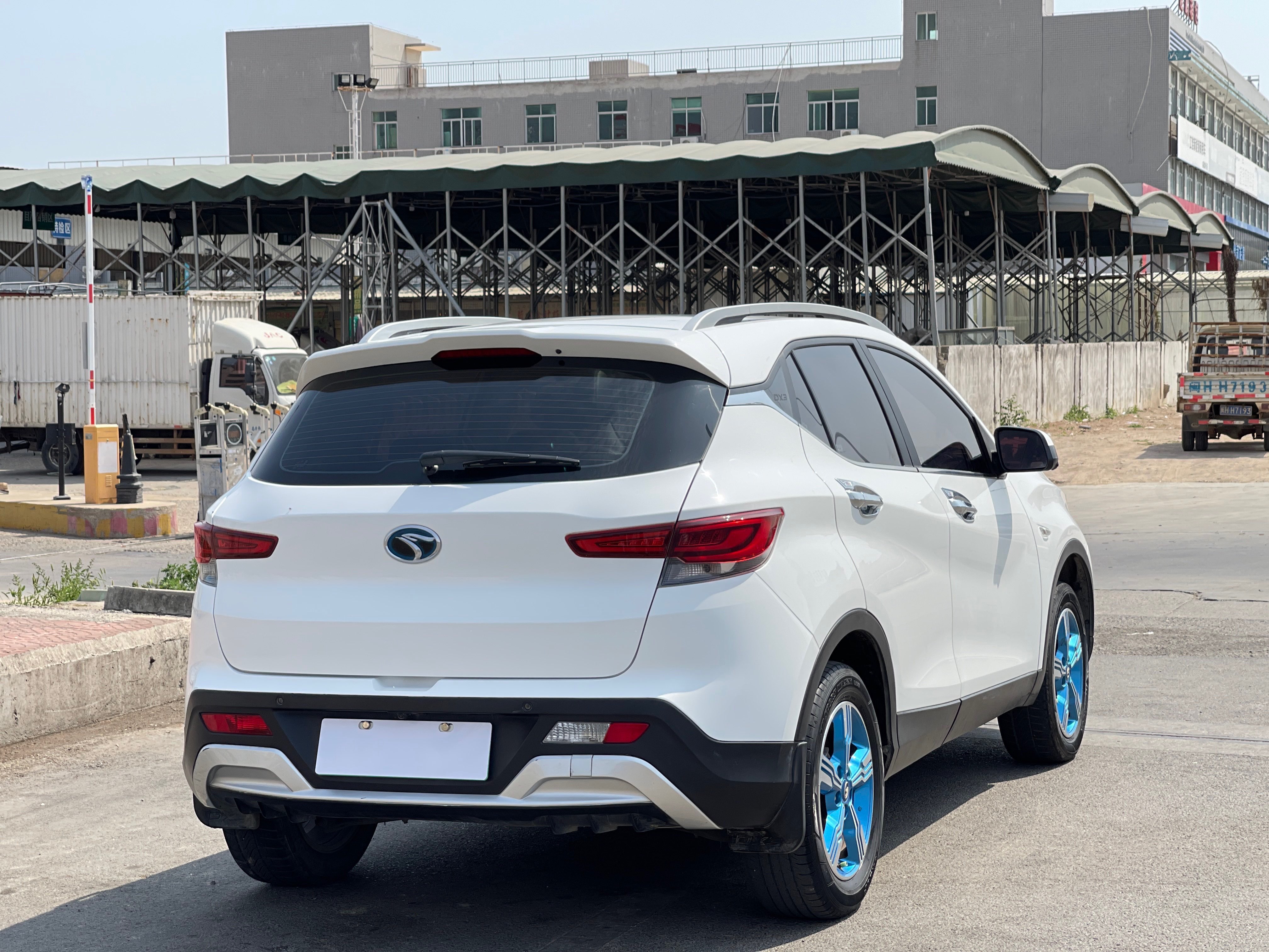 Soueast DX3 2018 car image #10