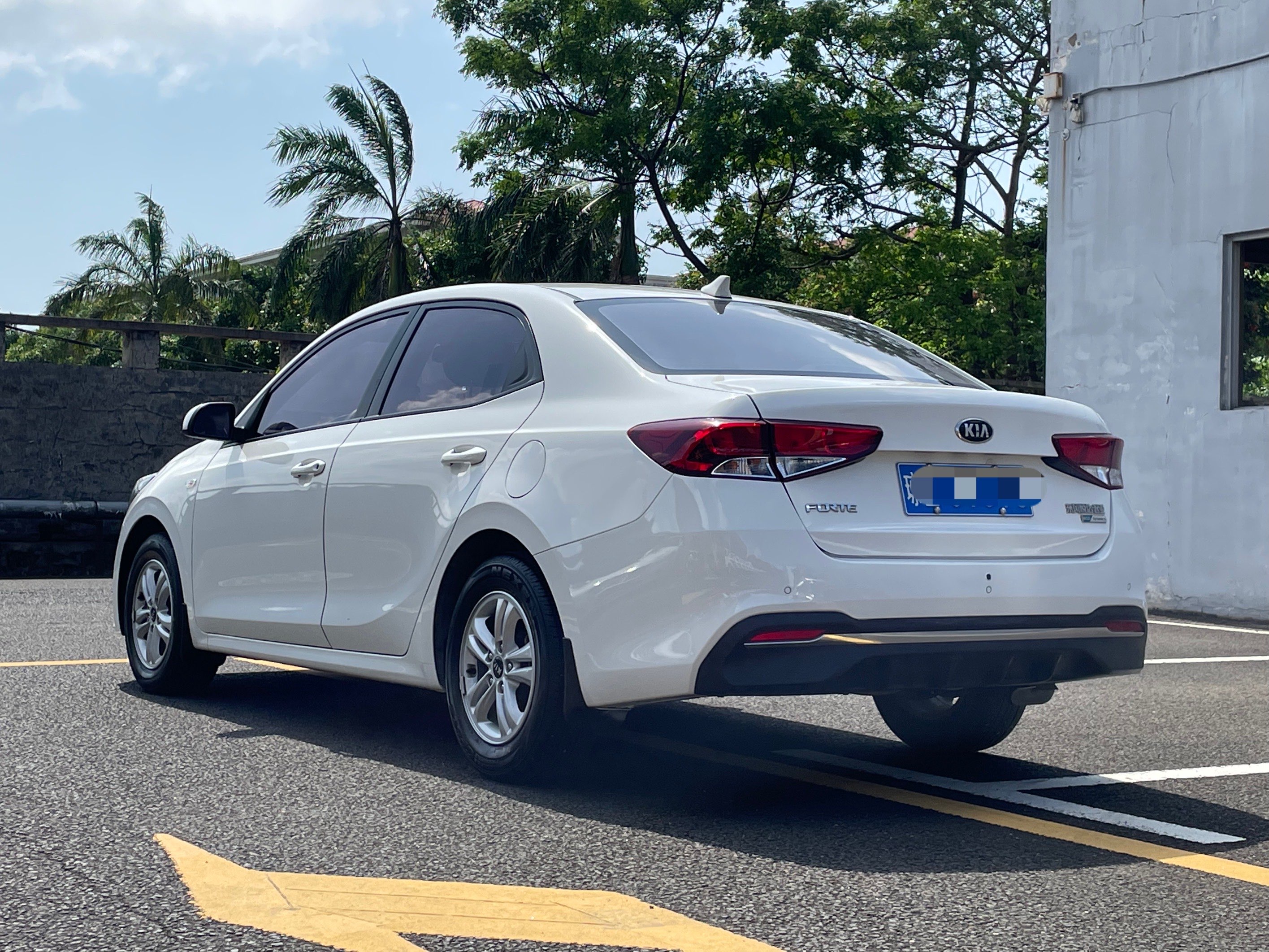 Kia Forte 2020 immagine di auto #10
