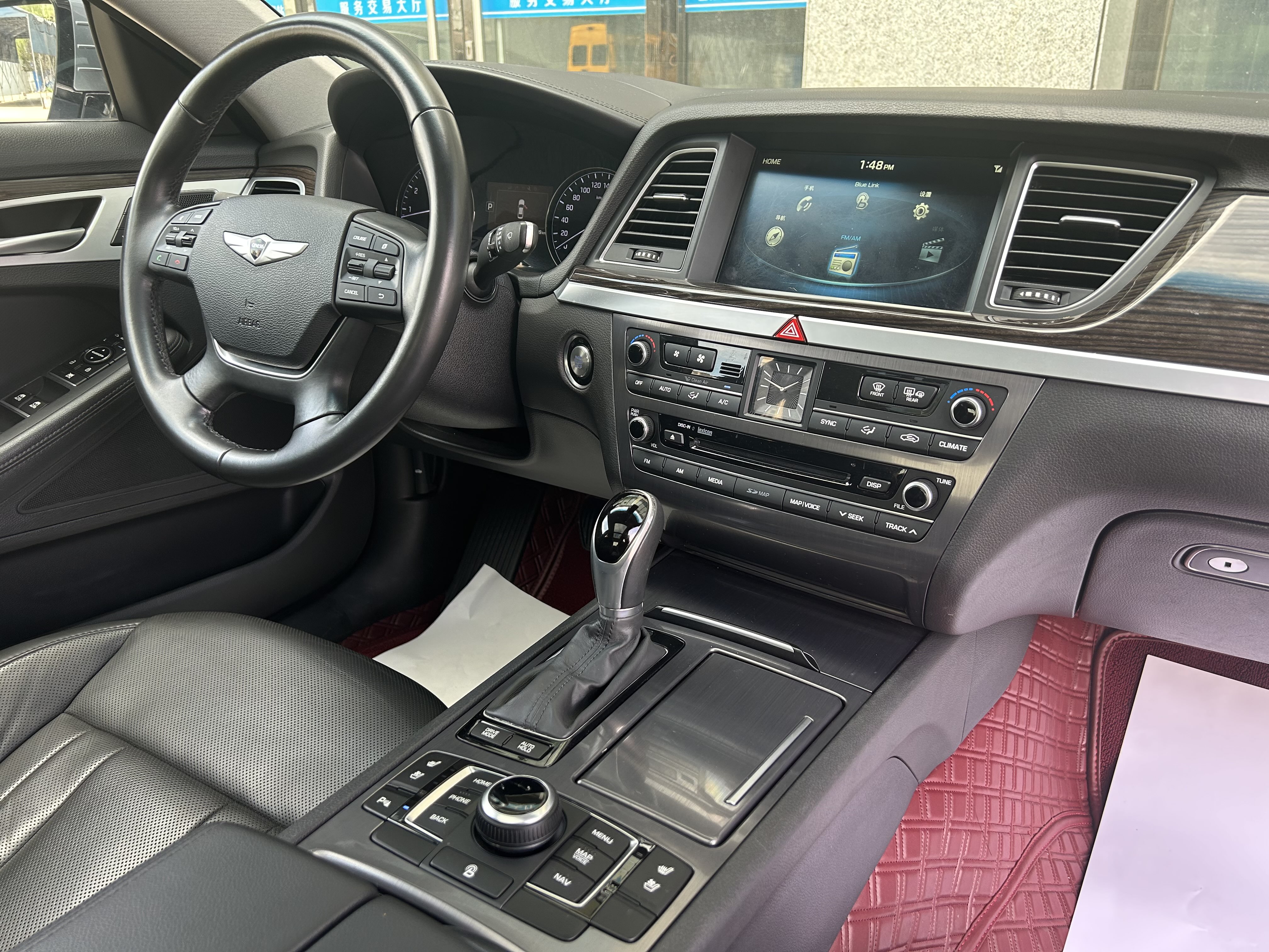 Hyundai Genesis 2015 #10 Hyundai Genesis 2015 car image #10