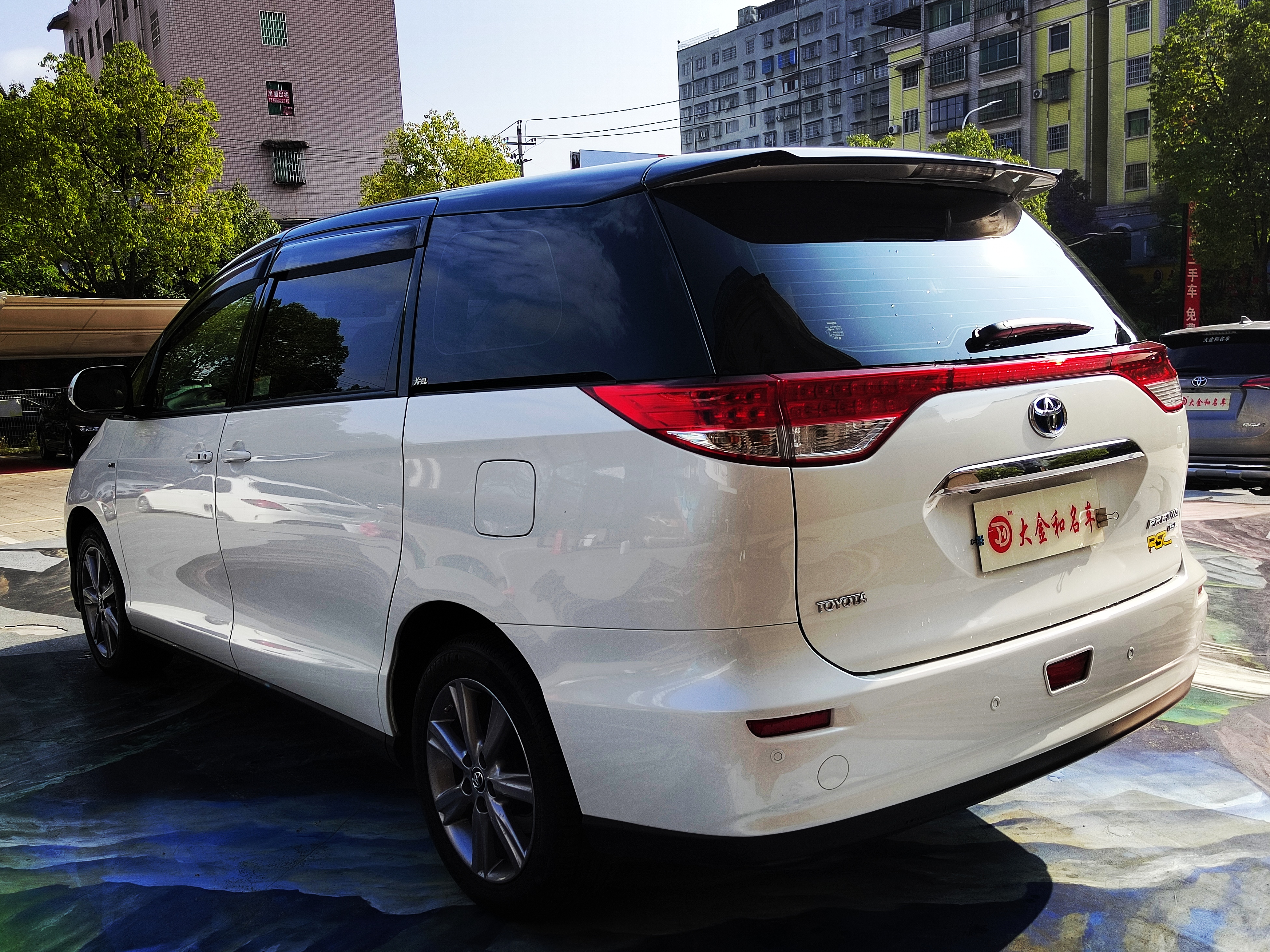 Toyota Previa 2018 car image #10