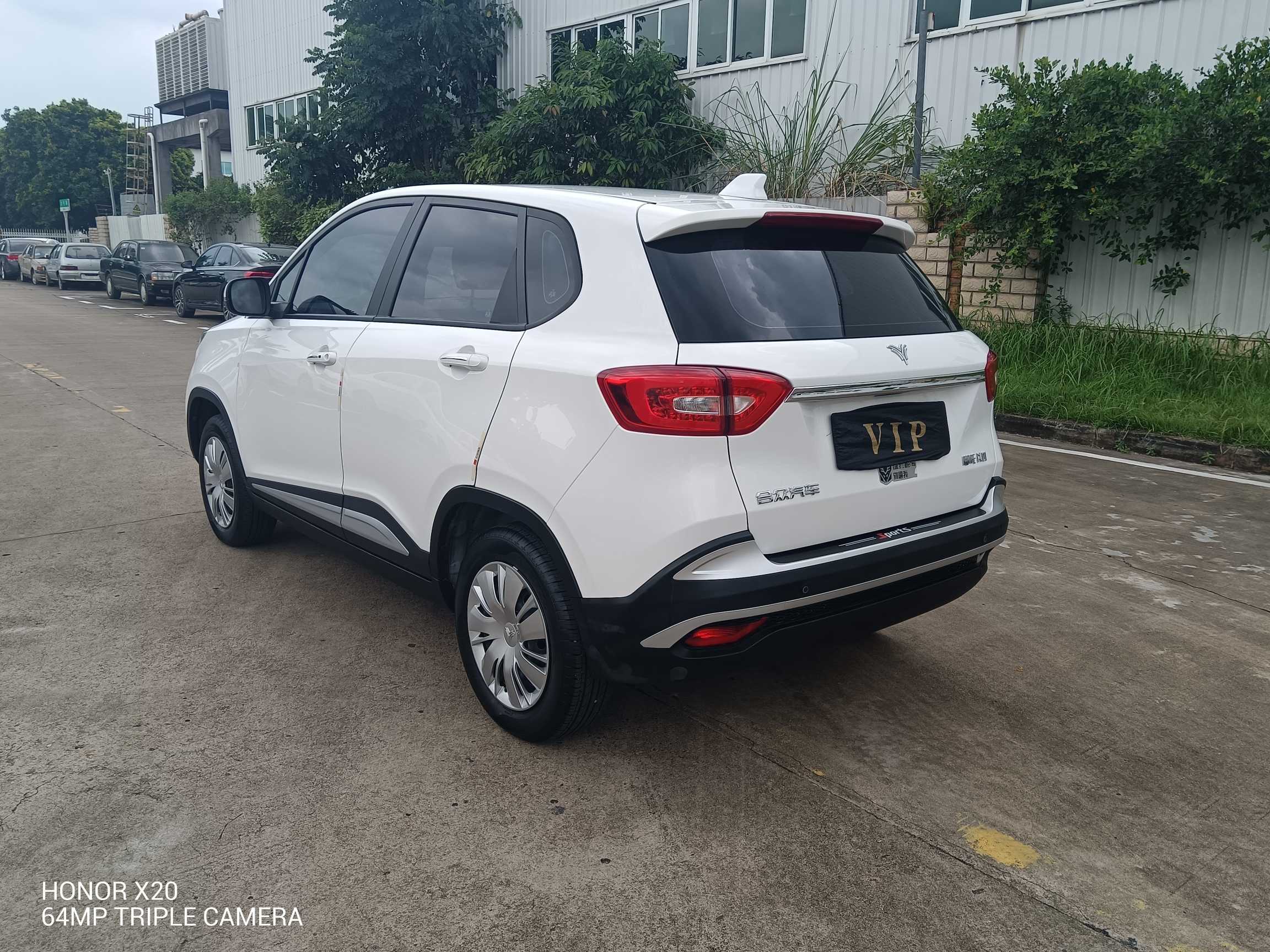 哪吒汽车 哪吒N01 2020 汽车图片 #10