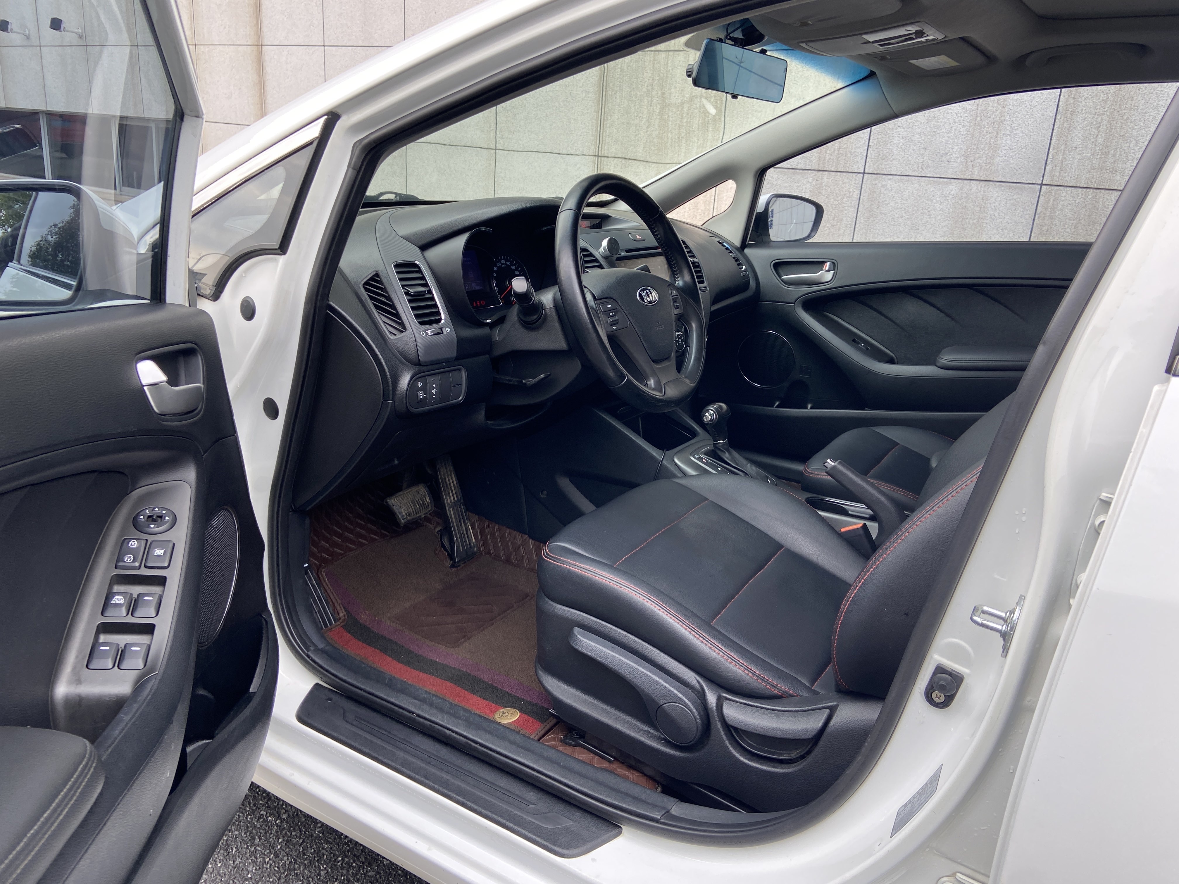 Kia Forte Koup 2014 изображение автомобиля #10