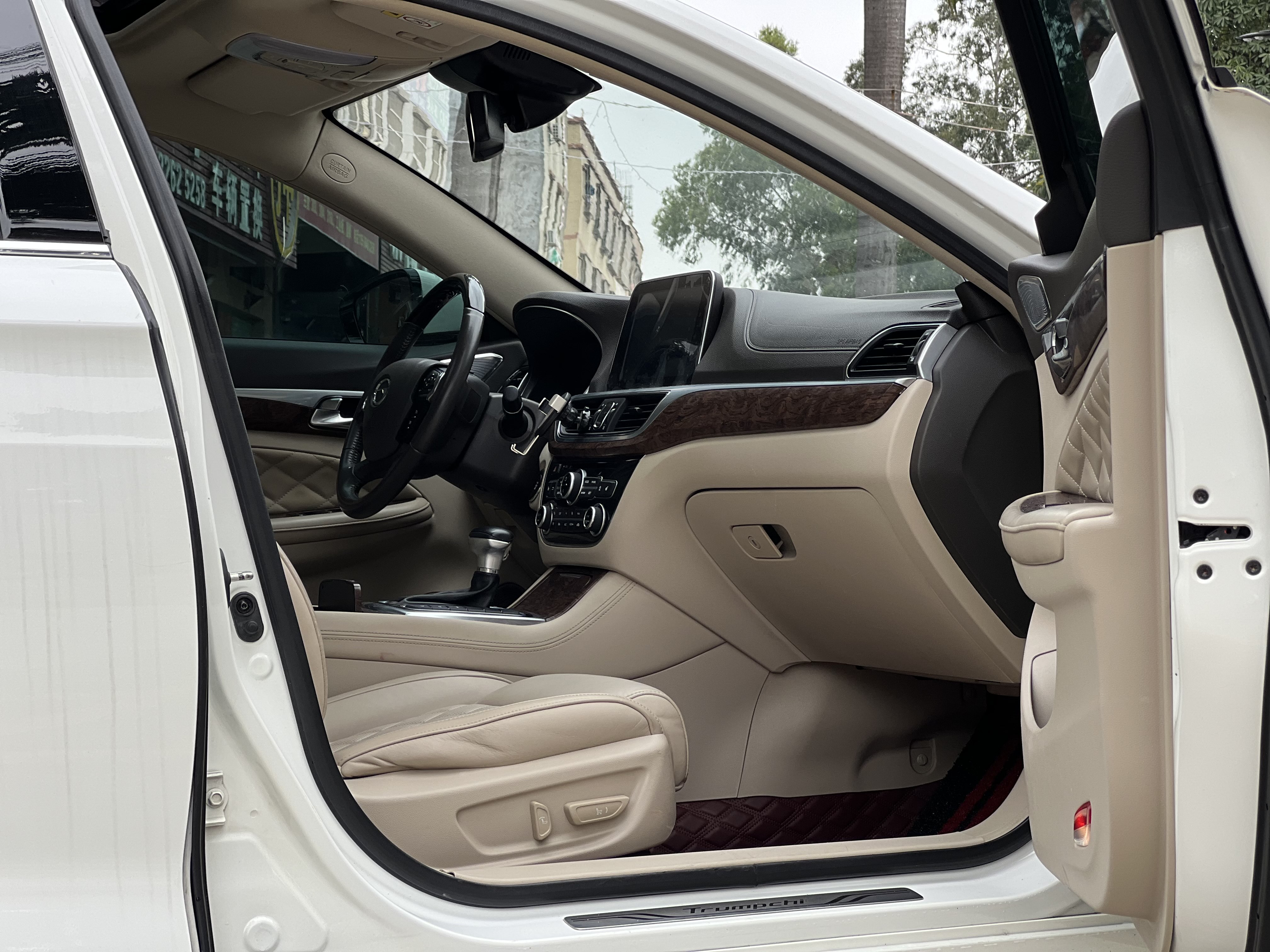 GAC Trumpchi GA8 2019 #10 GAC Trumpchi GA8 2019 car image #10