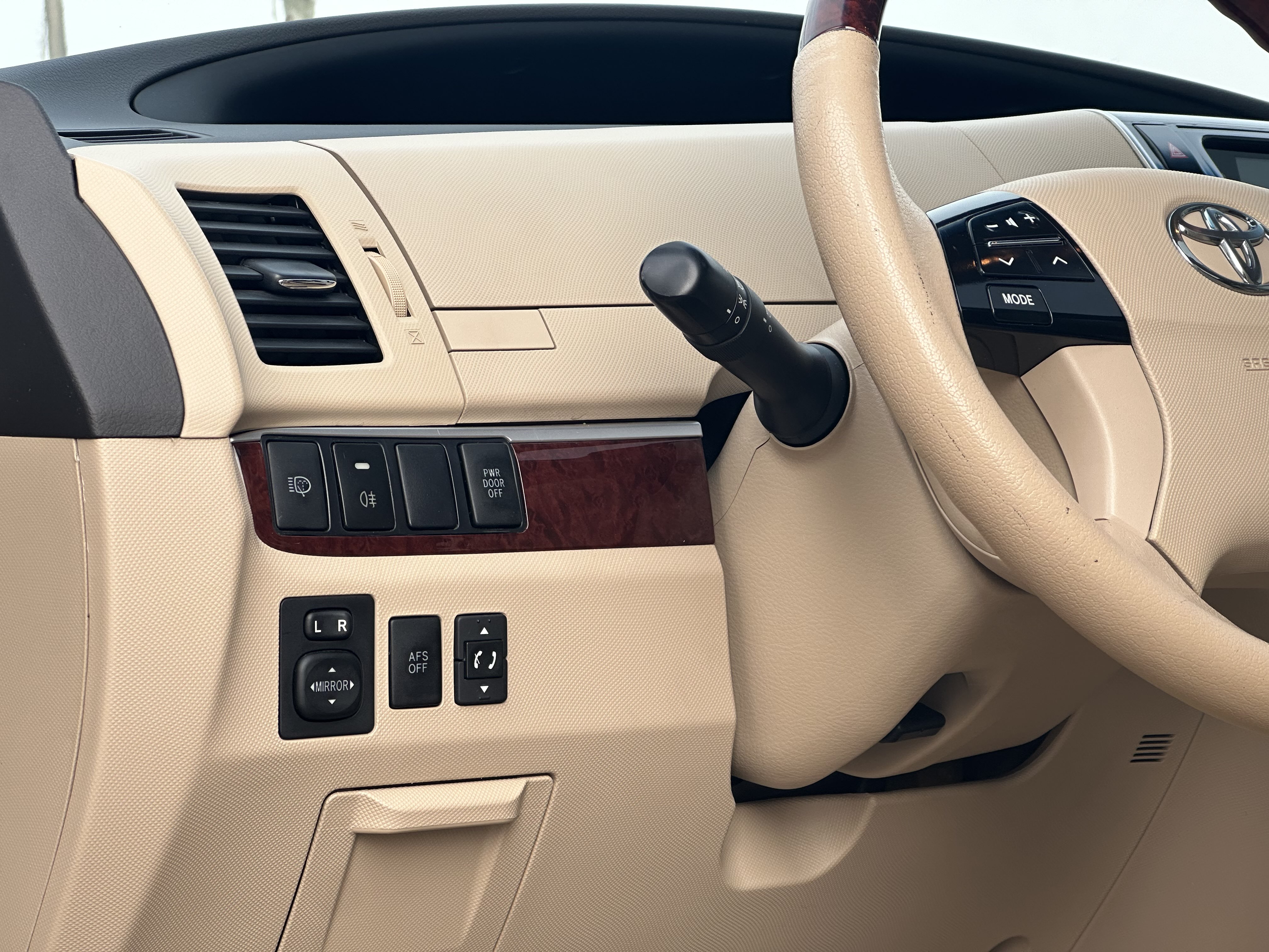 Toyota Previa 2016 car image #10