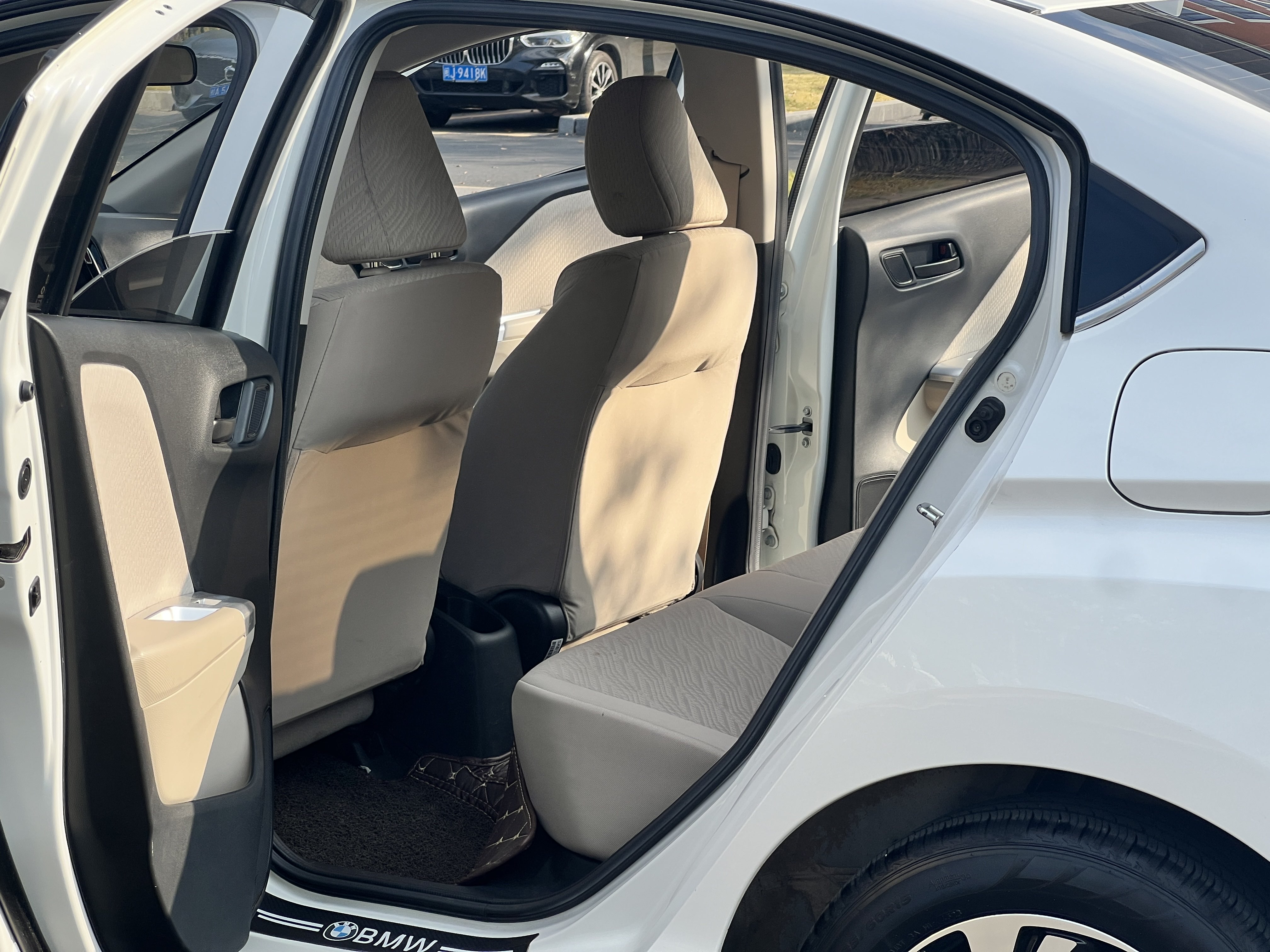 Honda Greiz 2016 #10 Honda Greiz 2016 car image #10