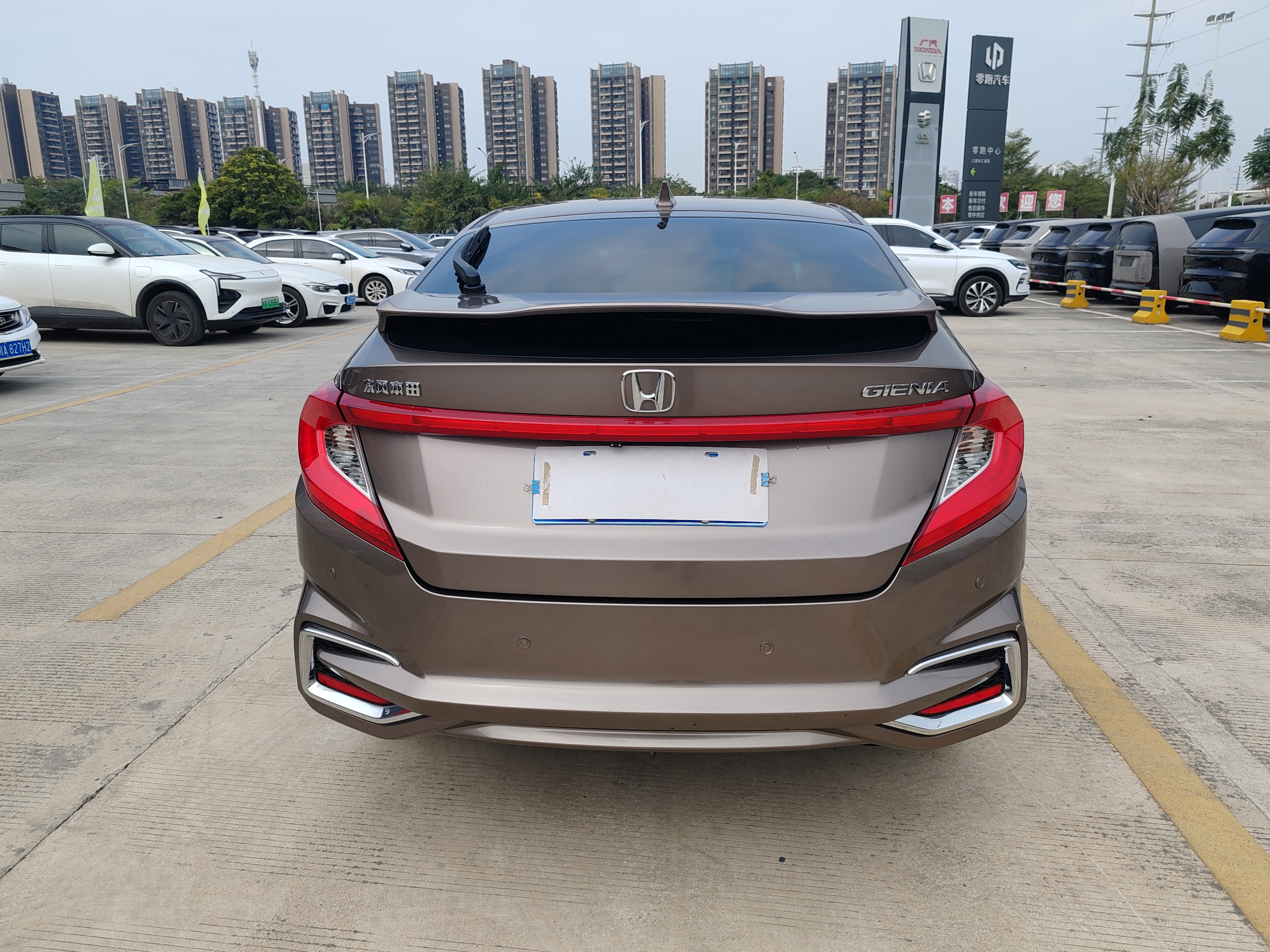 Honda Gienia 2017 car image #10