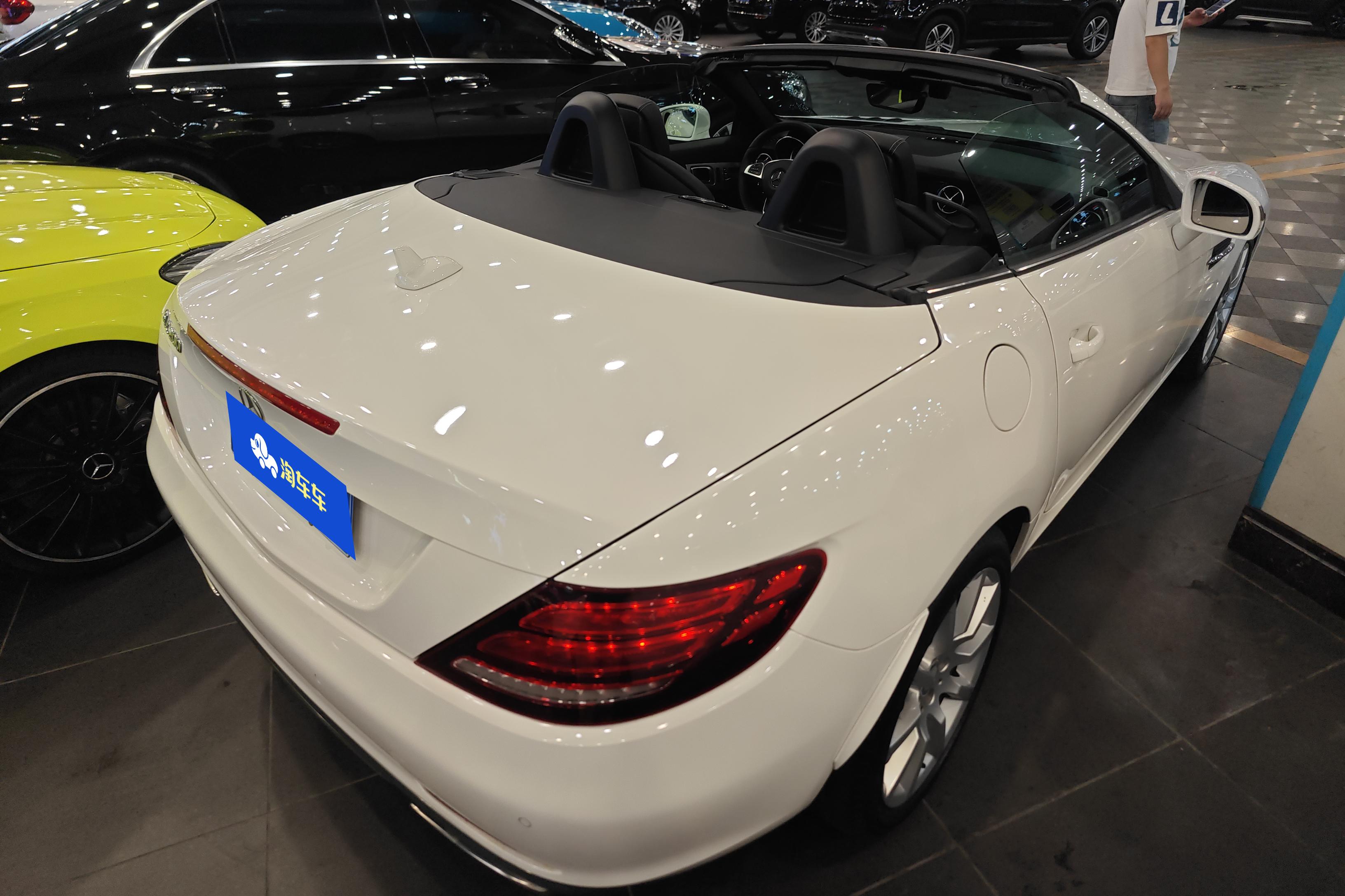 Mercedes-Benz SLC Class 2017 car image #10