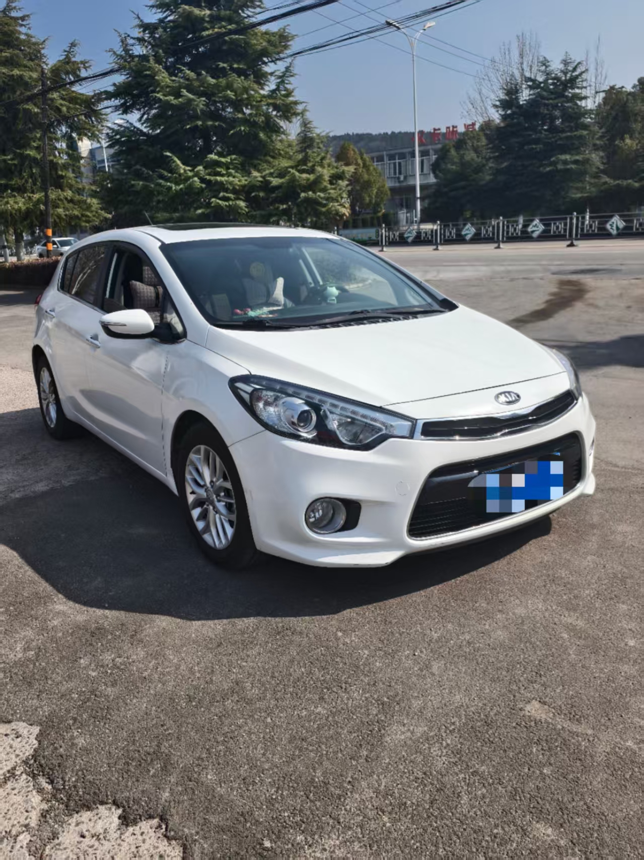 Kia Forte Koup 2014 car image #10