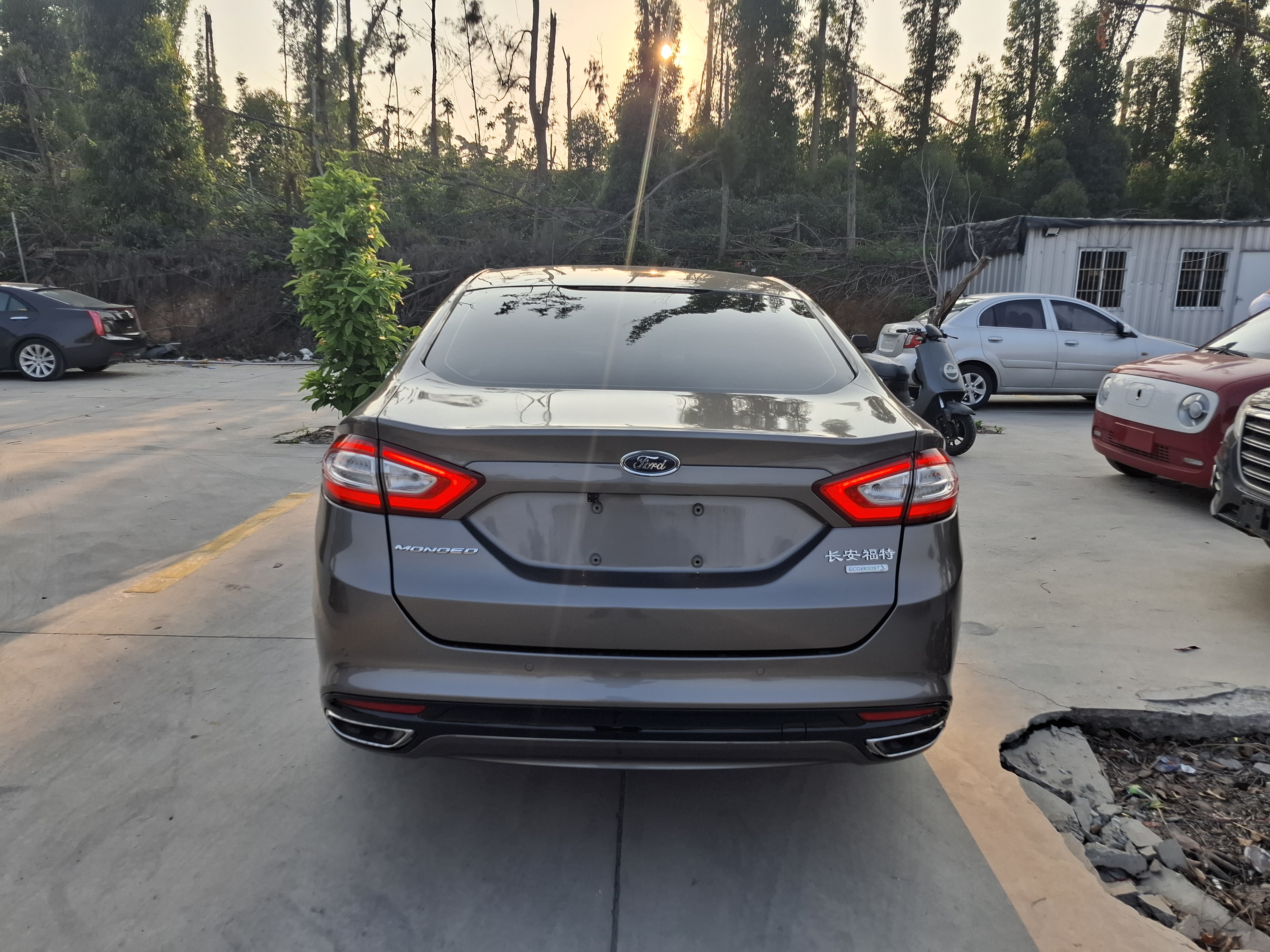 Ford Zhisheng 2014 #10 Ford Zhisheng 2014 car image #10