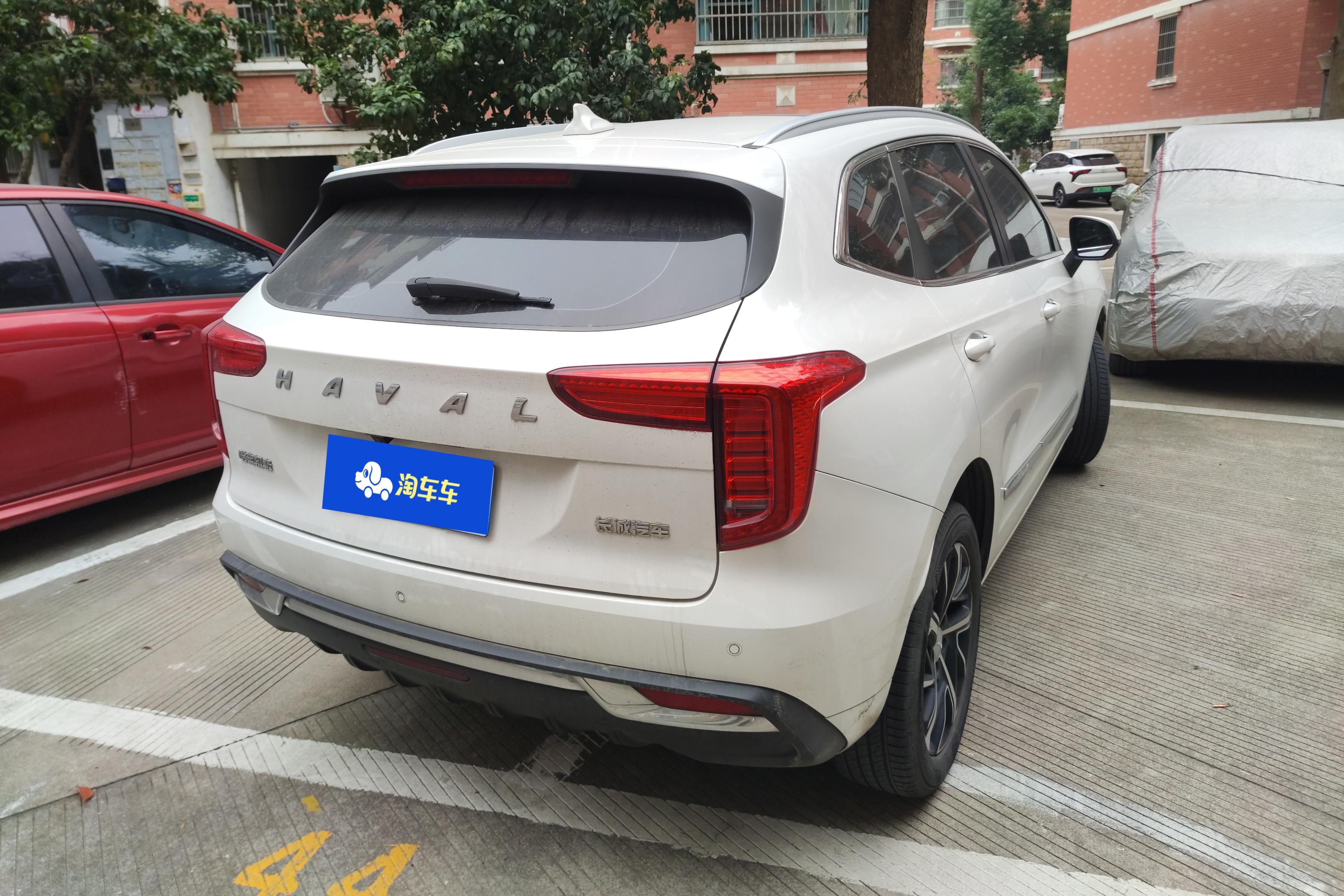 Haval Jolion 2021 car image #10