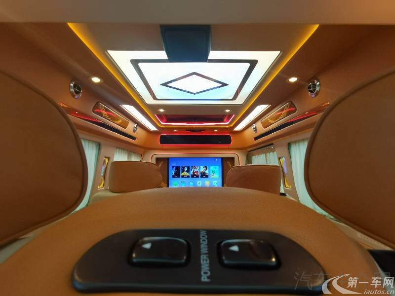 Volkswagen Caravelle 2019 #10 Volkswagen Caravelle 2019 immagine di auto #10