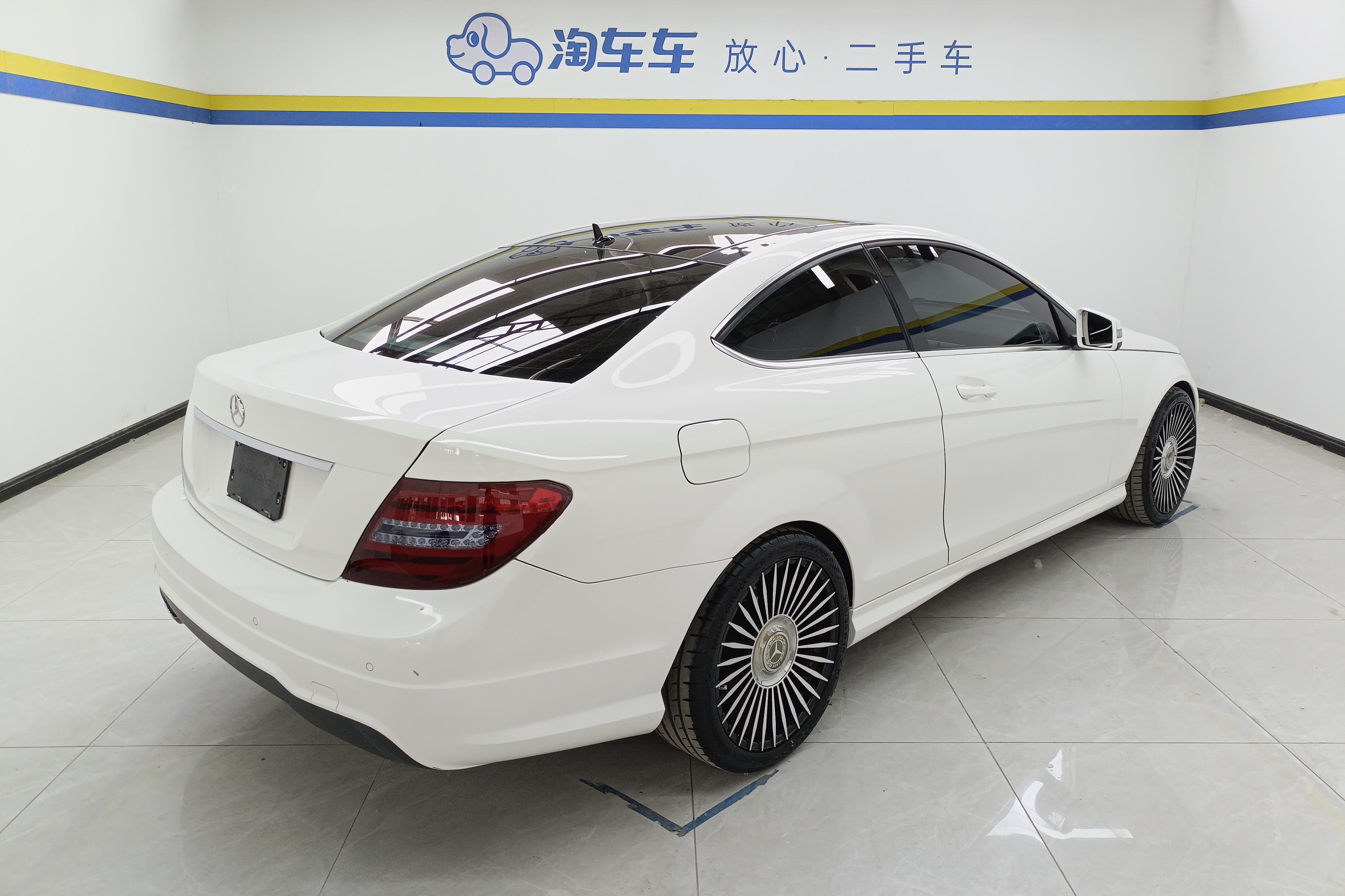 Mercedes-Benz C Class (Imported) 2015 #10 Mercedes-Benz C Class (Imported) 2015 car image #10