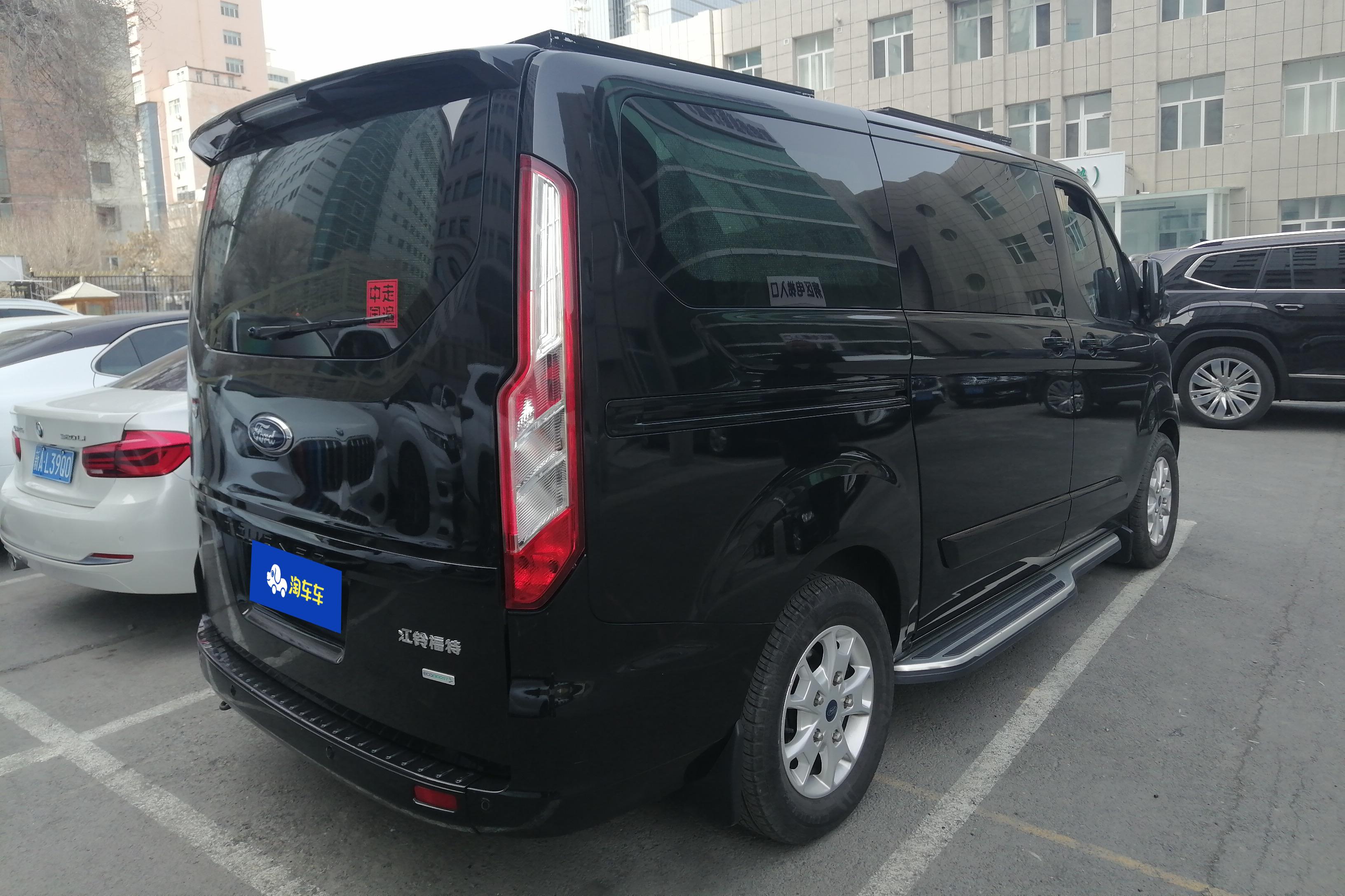 Ford Tourneo 2022 car image #10