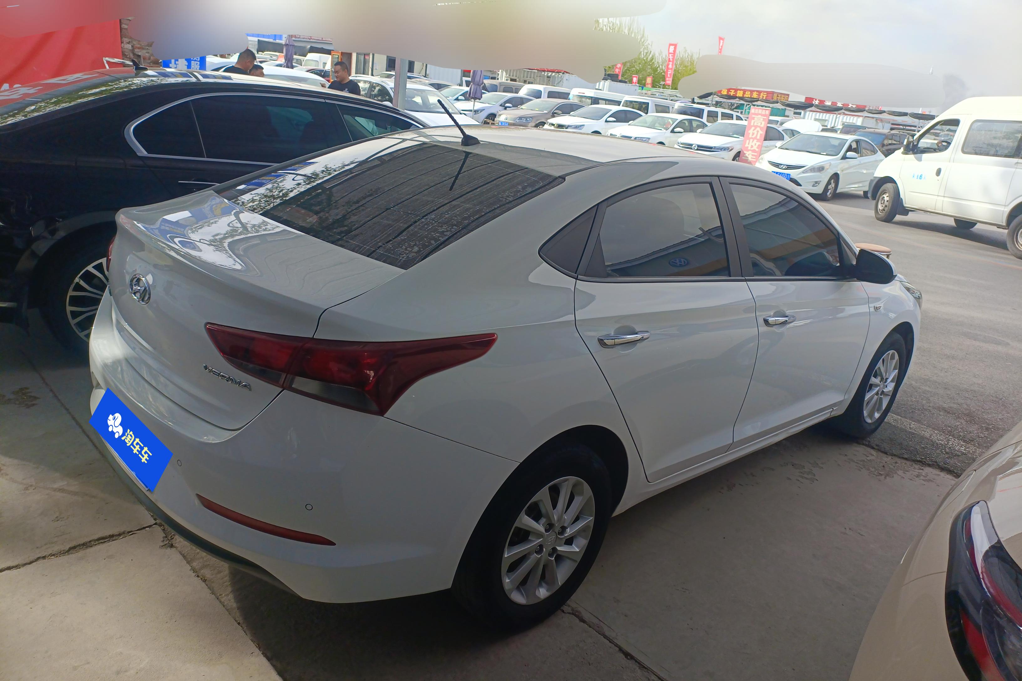 Hyundai Verna 2019 car image #10