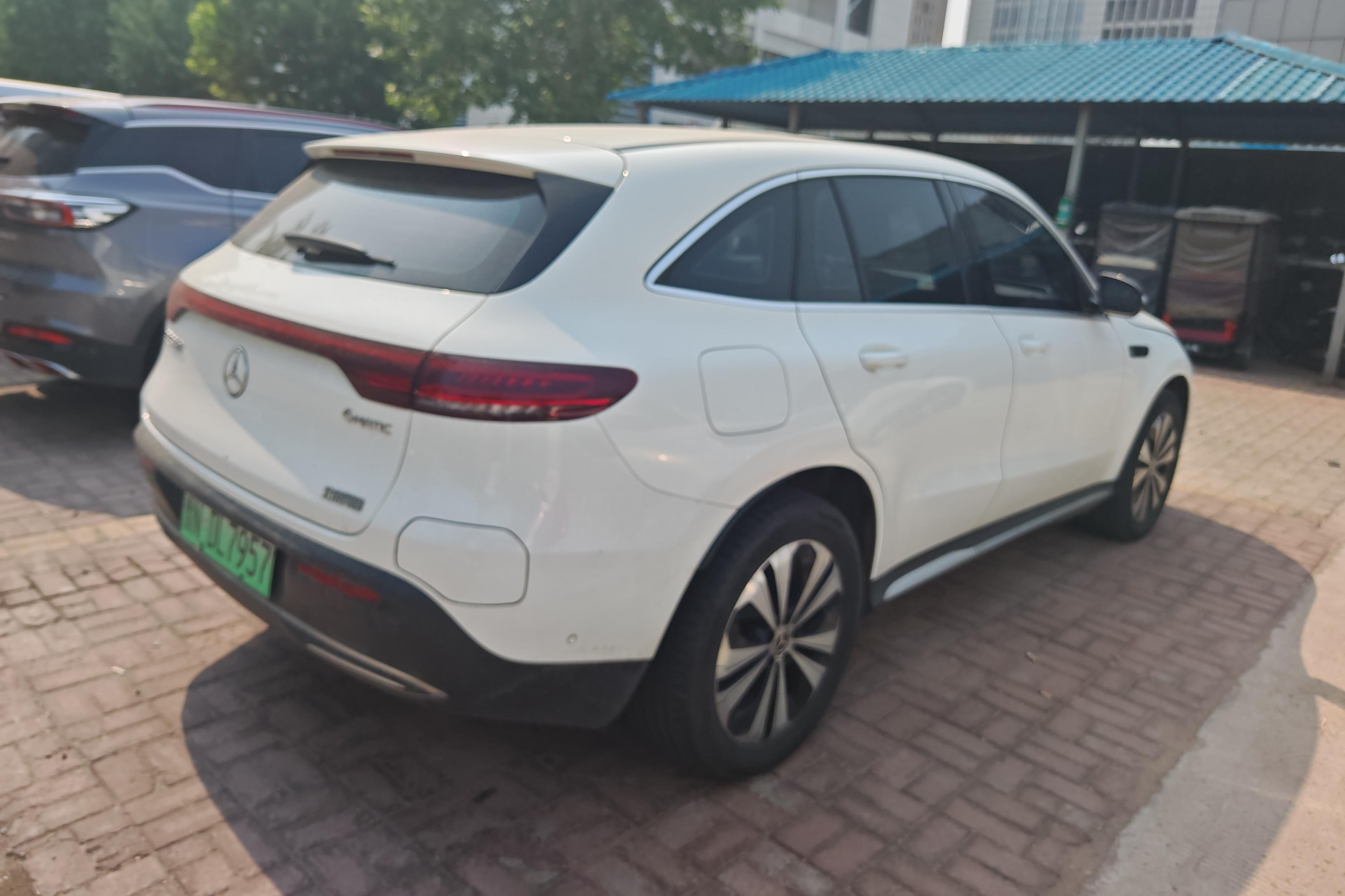 Mercedes-Benz EQC Class 2020 #10 Mercedes-Benz EQC Class 2020 car image #10