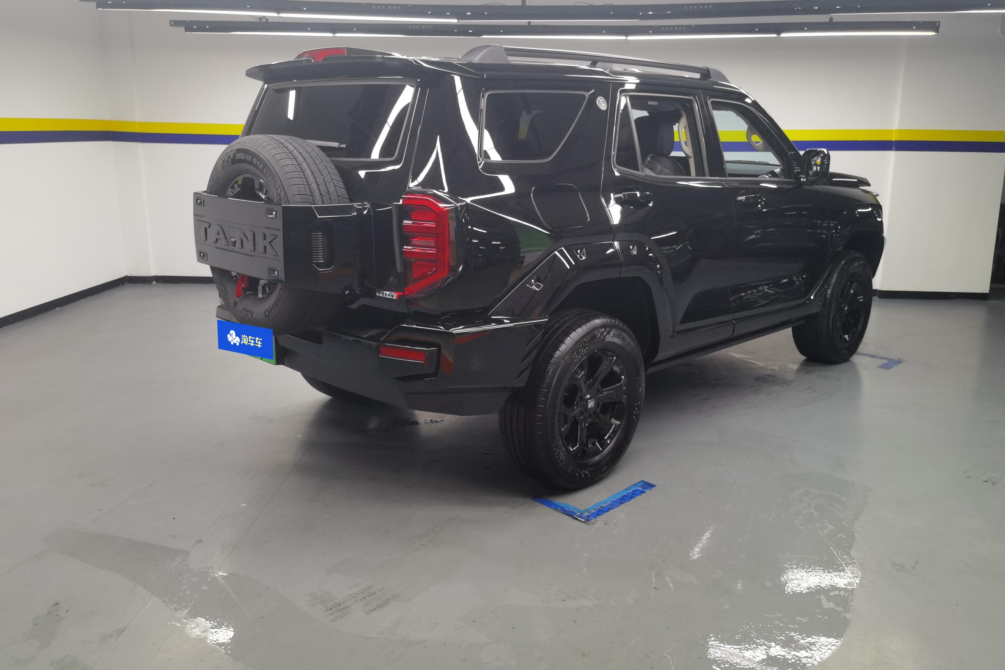 Tank 400 2024 car image #10