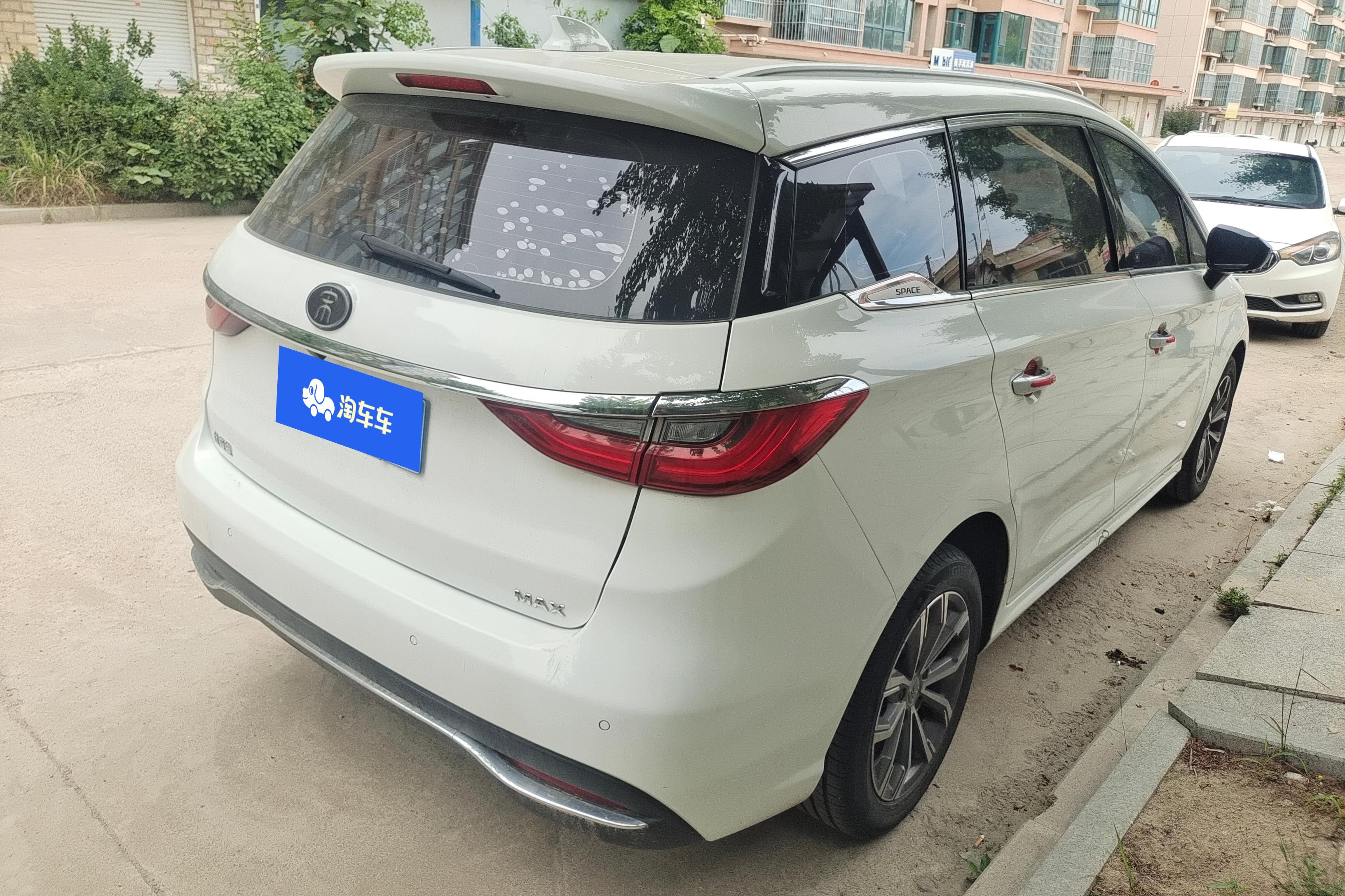 BYD Song MAX 2019 car image #10