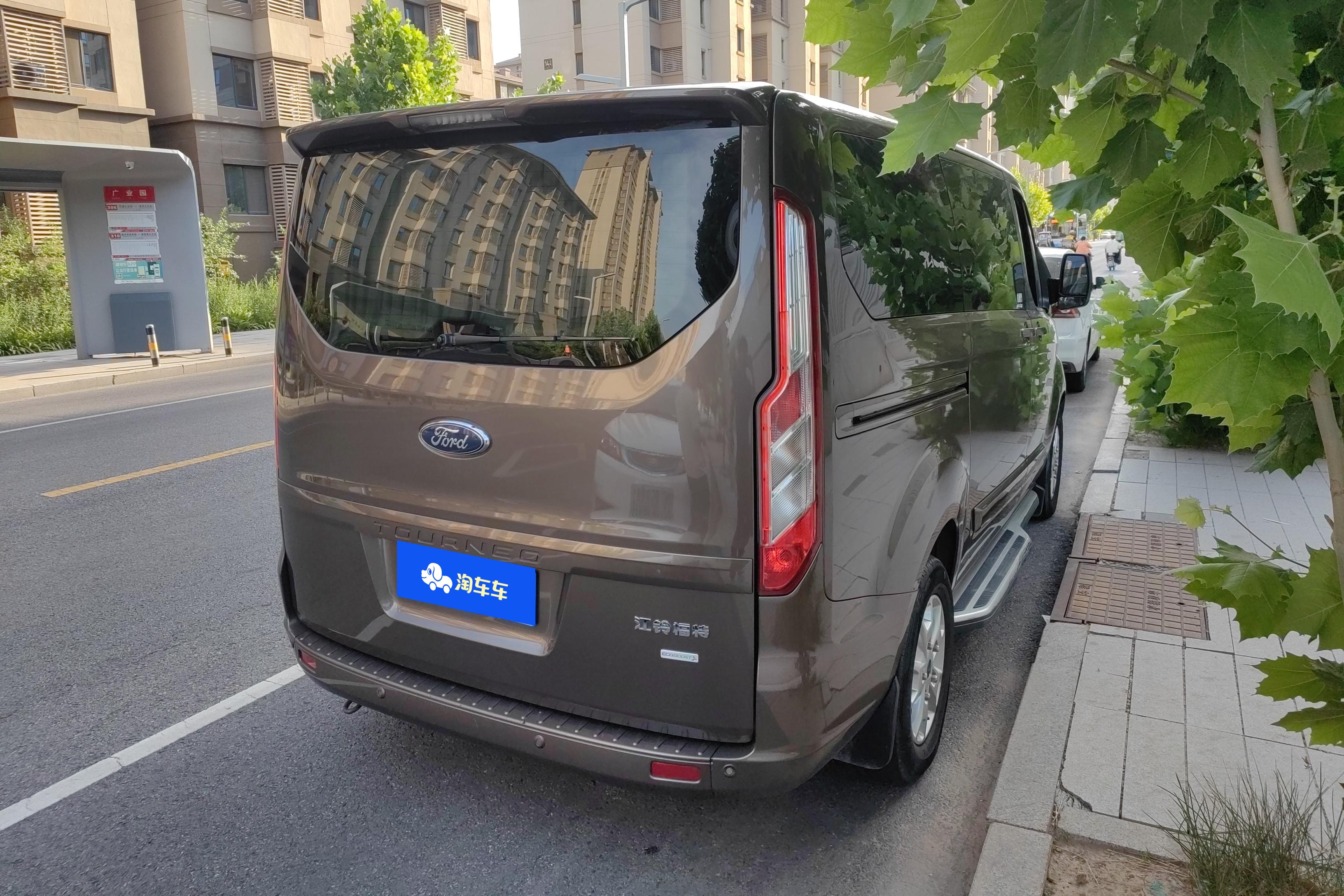 Ford Tourneo 2021 car image #10