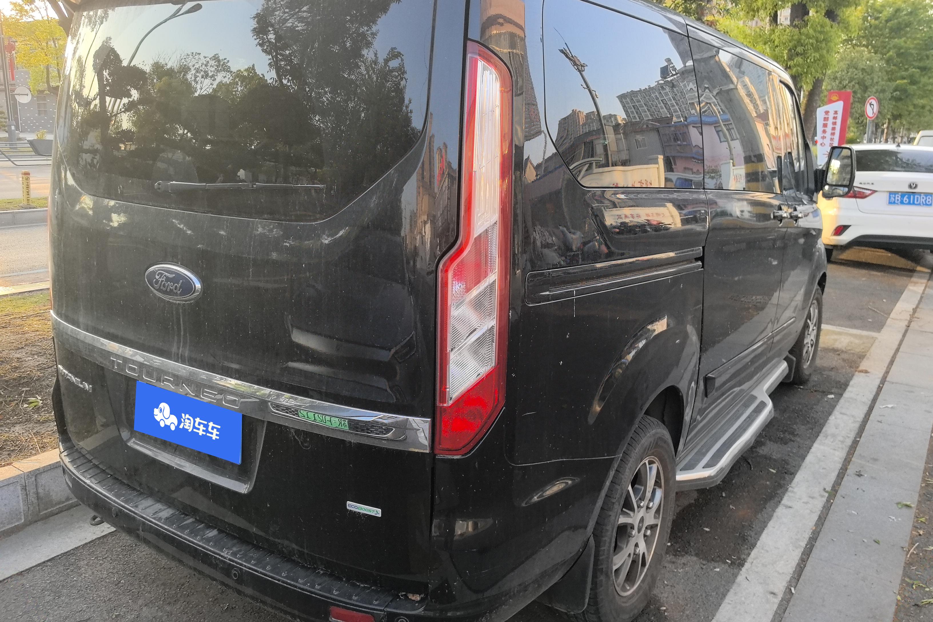 Ford Tourneo 2017 car image #10