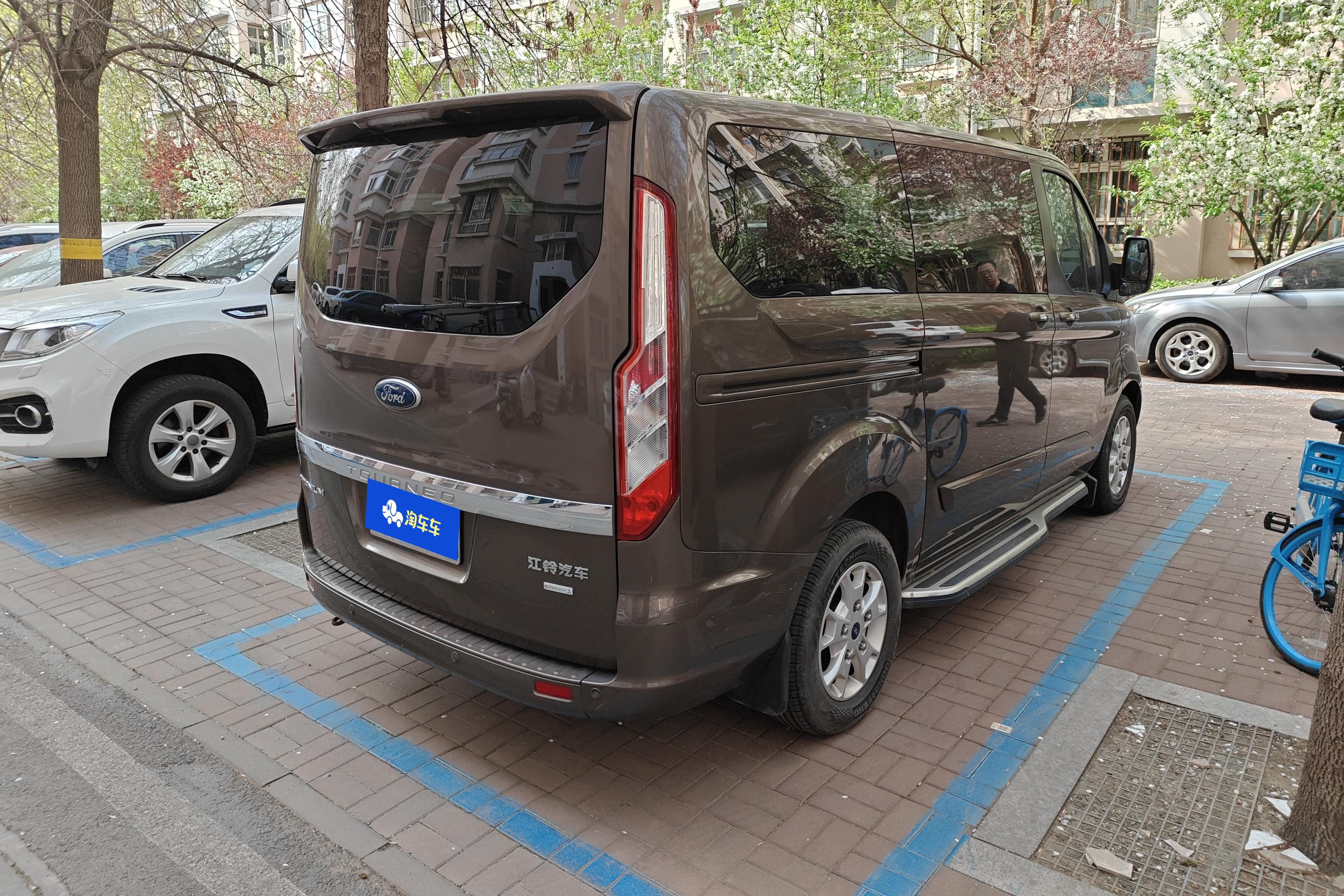 Ford Tourneo 2016 #10 Ford Tourneo 2016 immagine di auto #10