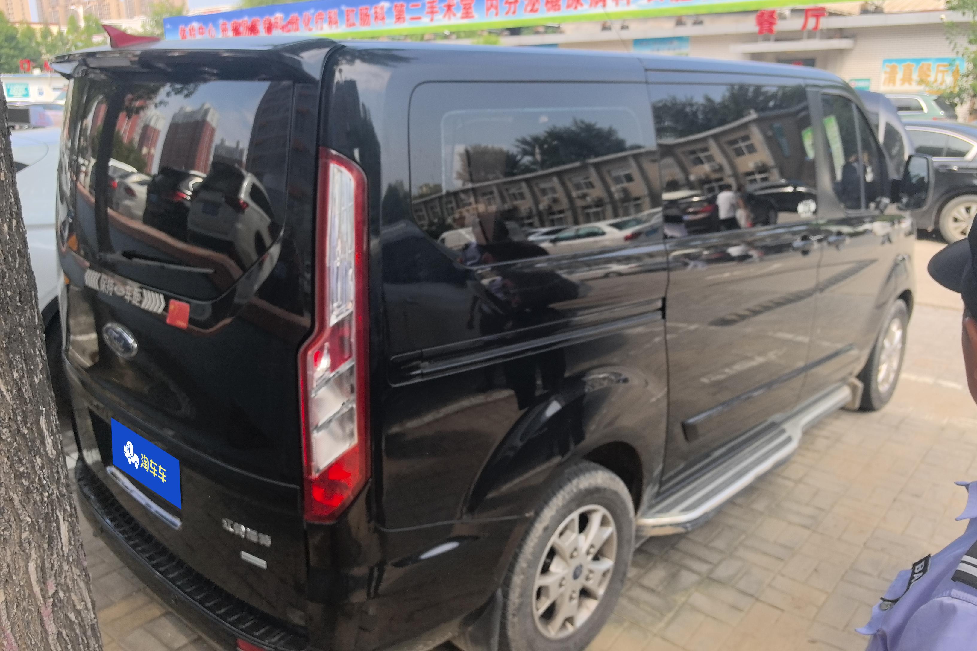 Ford Tourneo 2022 car image #10