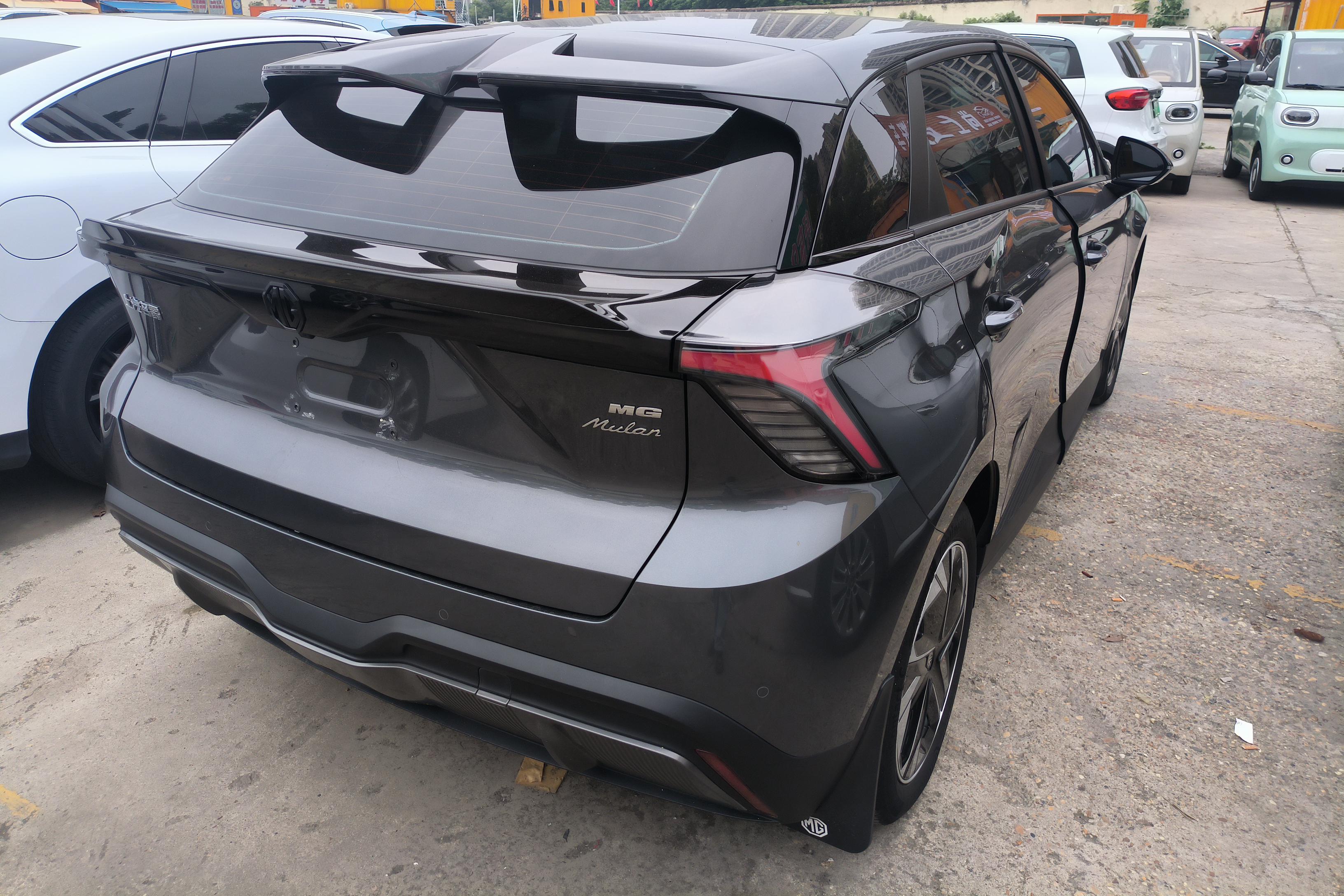 MG 4 EV 2022 #10 MG 4 EV 2022 car image #10